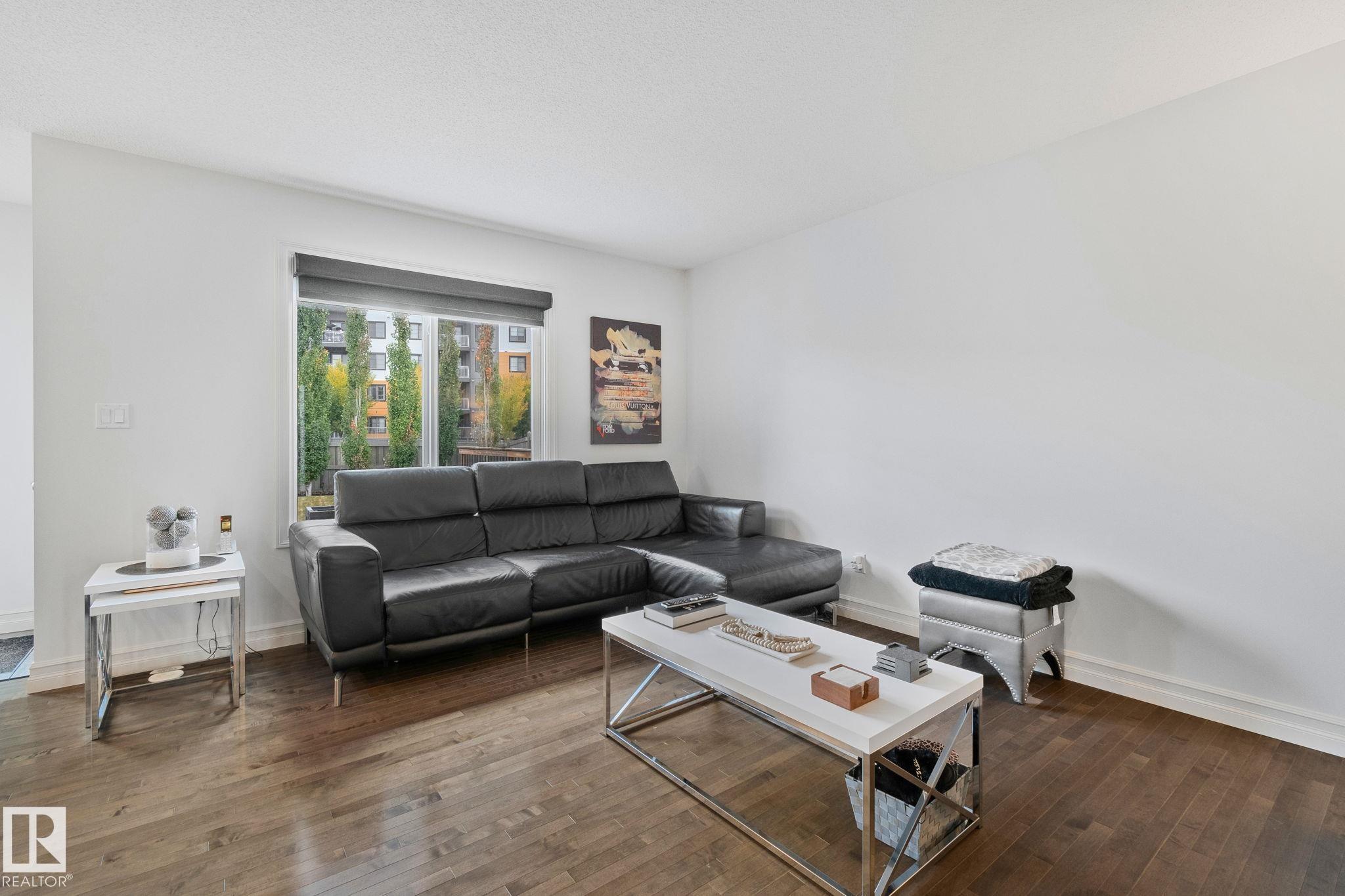Photo 9 at 13410 166 Avenue NW, Carlton, Edmonton