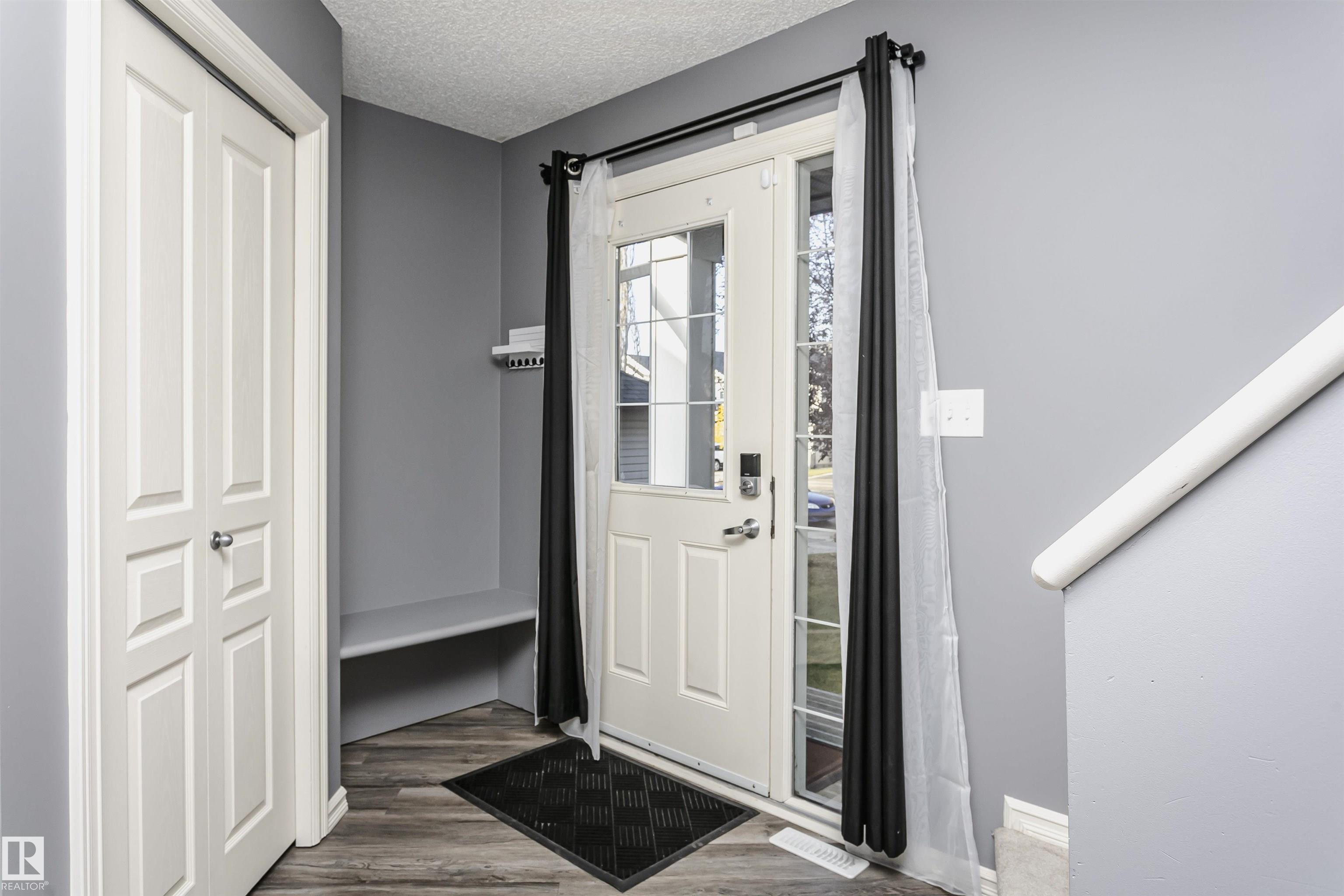 Photo 3 at 125 Rue Masson, Montalet, Beaumont