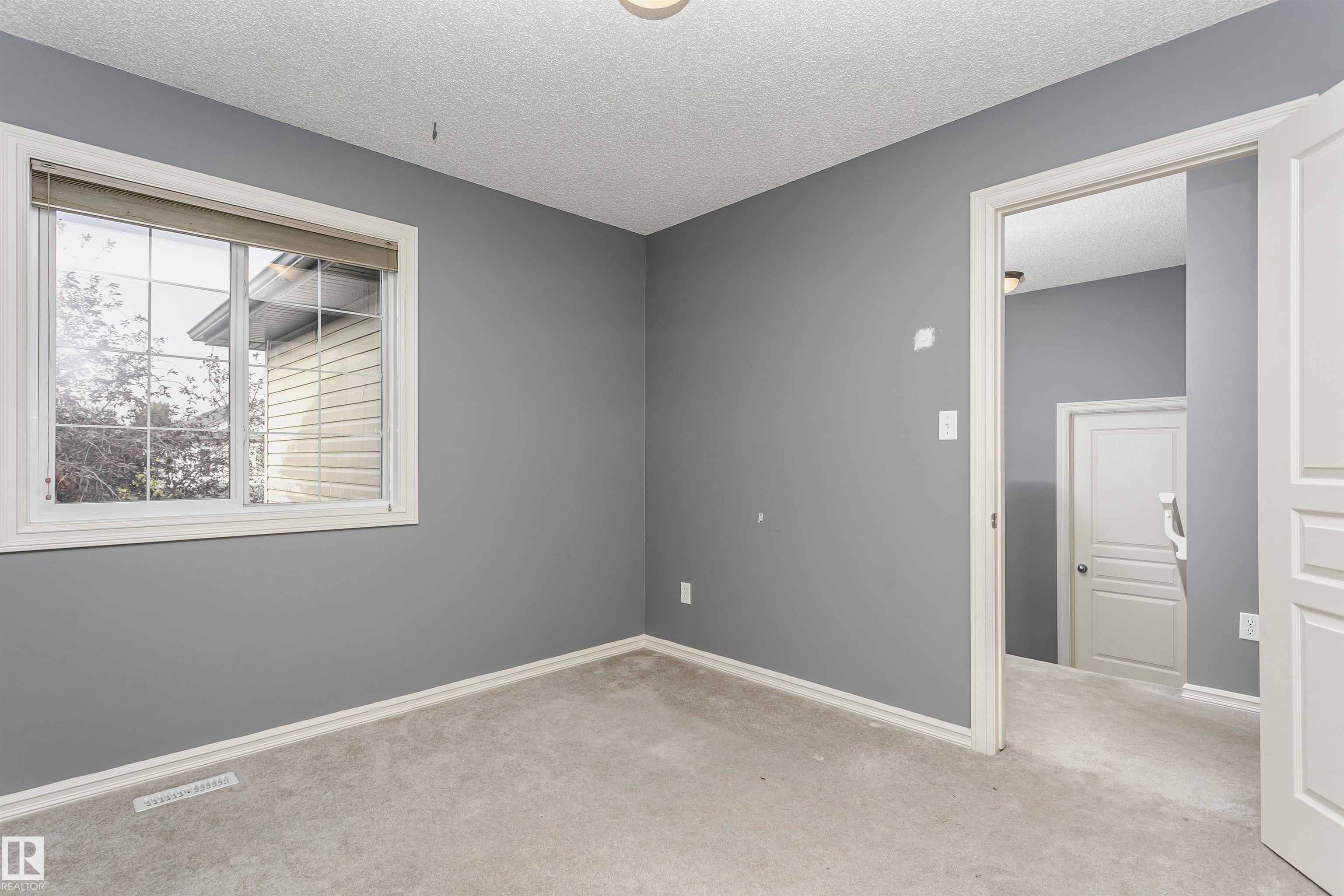 Photo 37 at 125 Rue Masson, Montalet, Beaumont