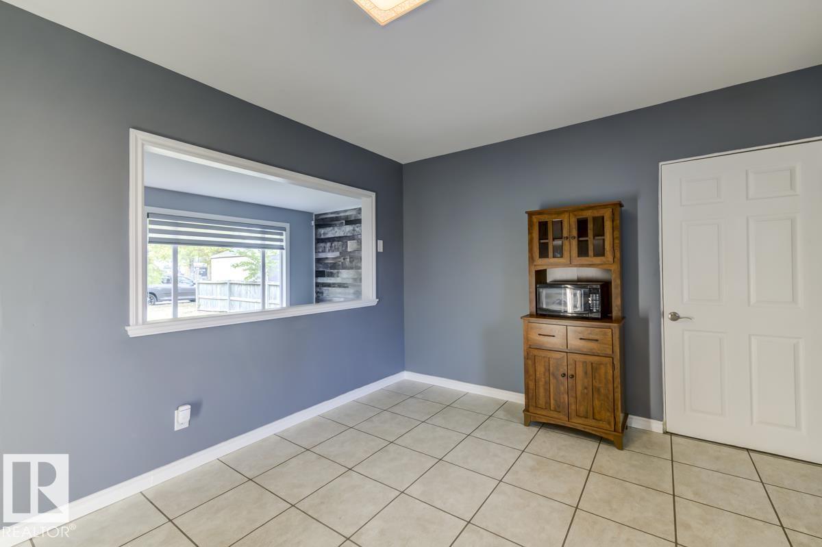 Photo 20 at 10971 159 Street NW, Mayfield, Edmonton