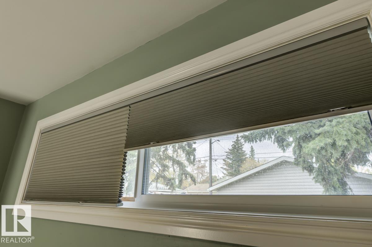 Photo 34 at 10971 159 Street NW, Mayfield, Edmonton