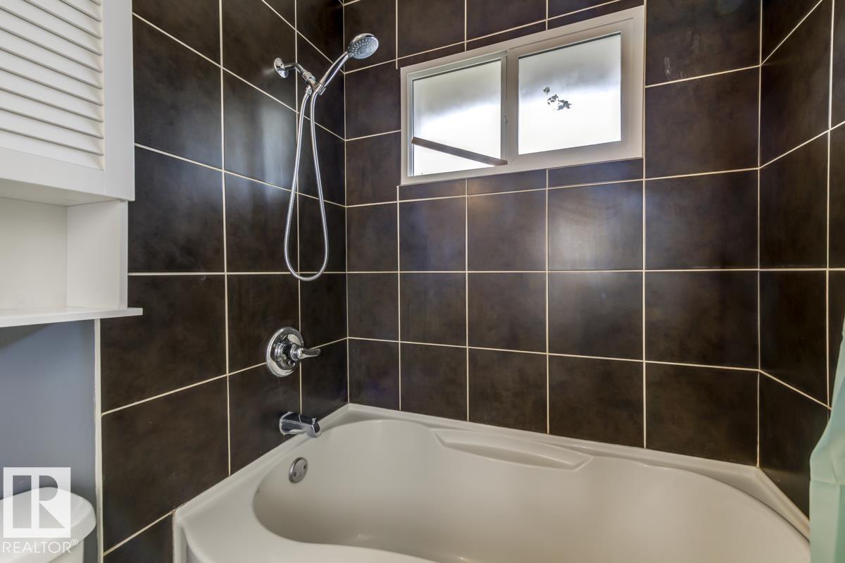 Photo 36 at 10971 159 Street NW, Mayfield, Edmonton