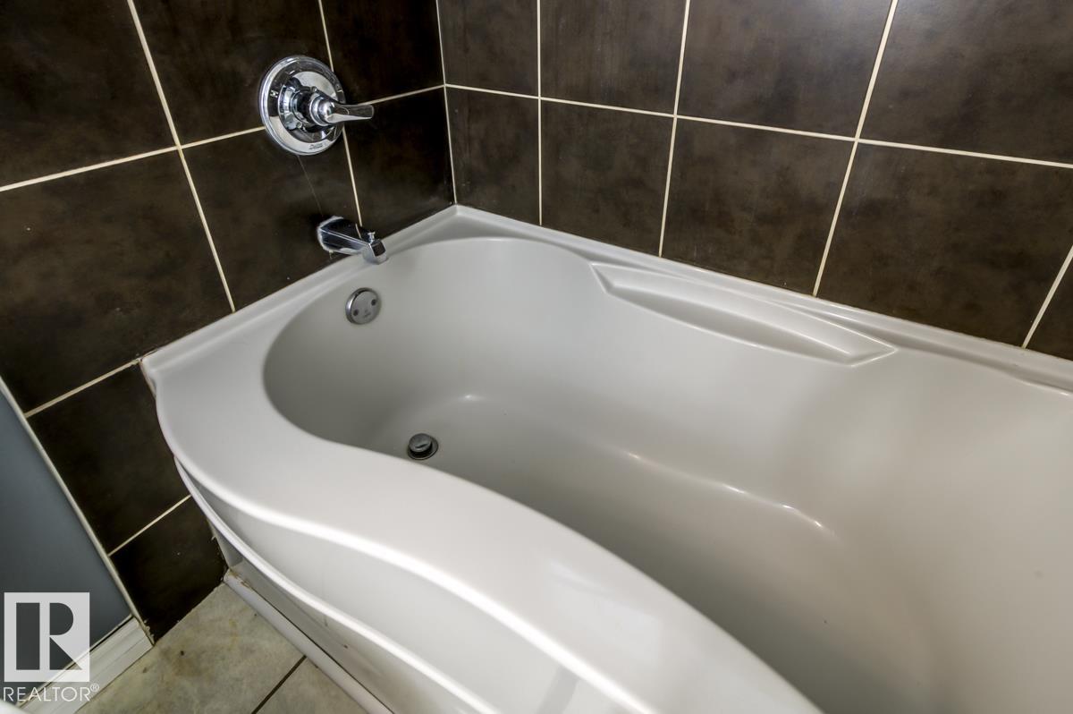 Photo 37 at 10971 159 Street NW, Mayfield, Edmonton
