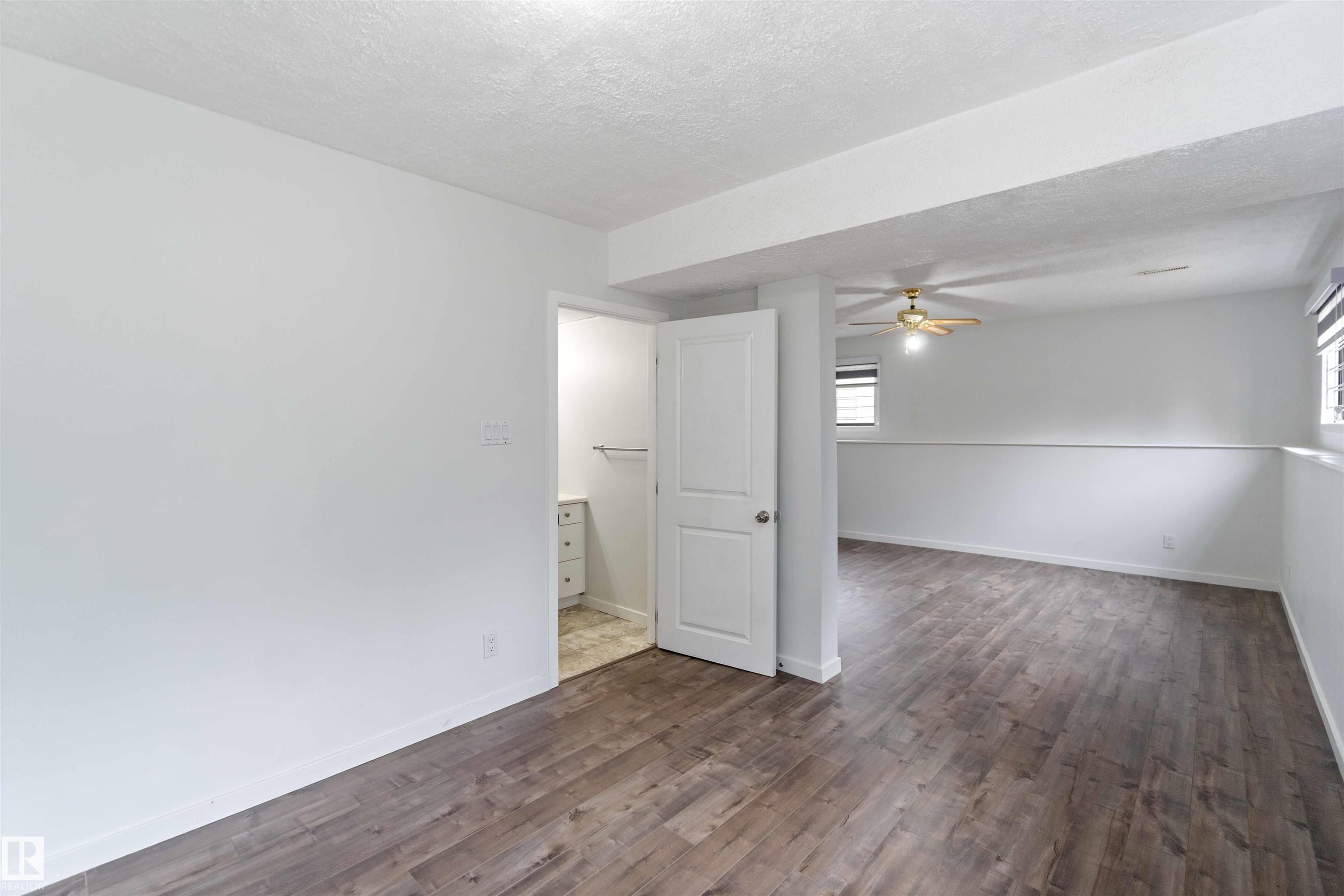 Photo 28 at 9339 175 Avenue NW, Lago Lindo, Edmonton