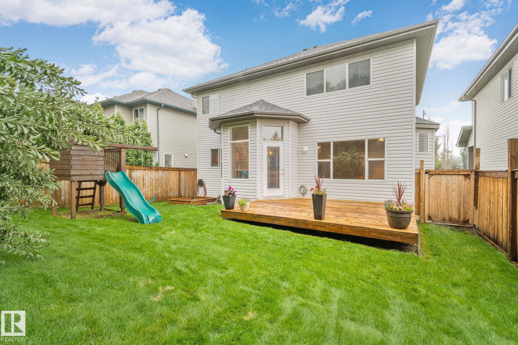 Photo 2 at 61 Rue Monette, Montalet, Beaumont