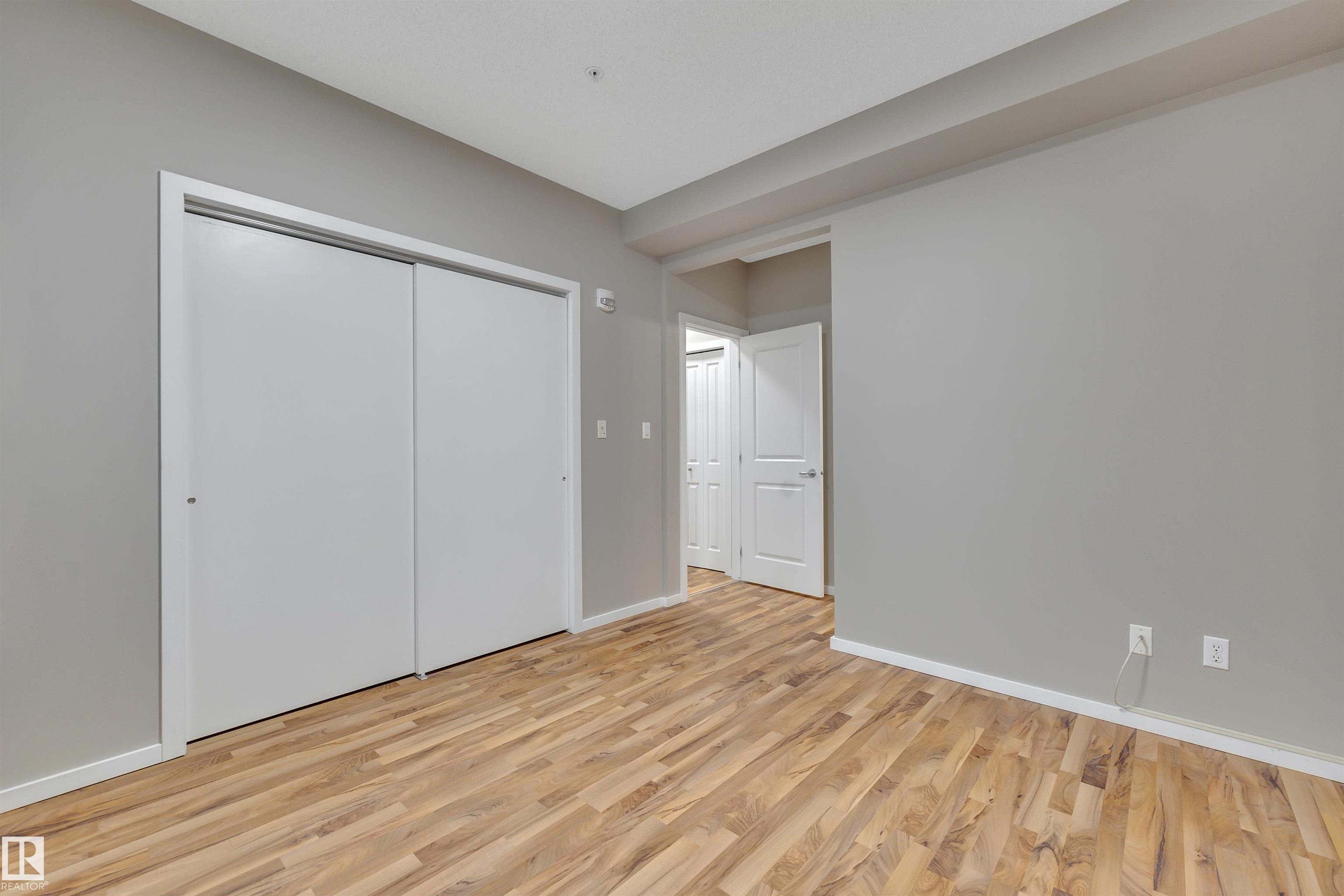Photo 13 at 201 - 9910 111 Street NW, Wîhkwêntôwin, Edmonton