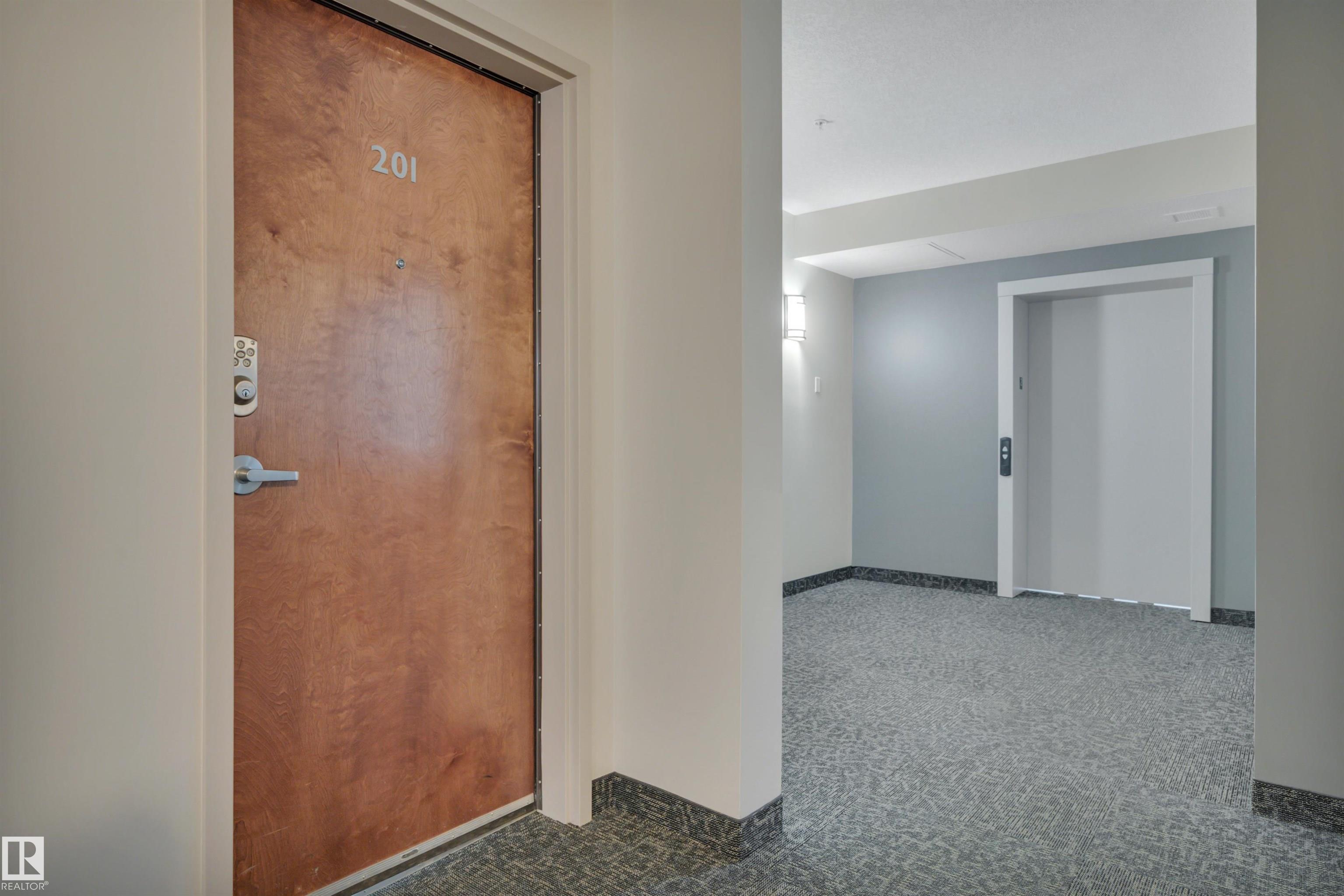 Photo 3 at 201 - 9910 111 Street NW, Wîhkwêntôwin, Edmonton