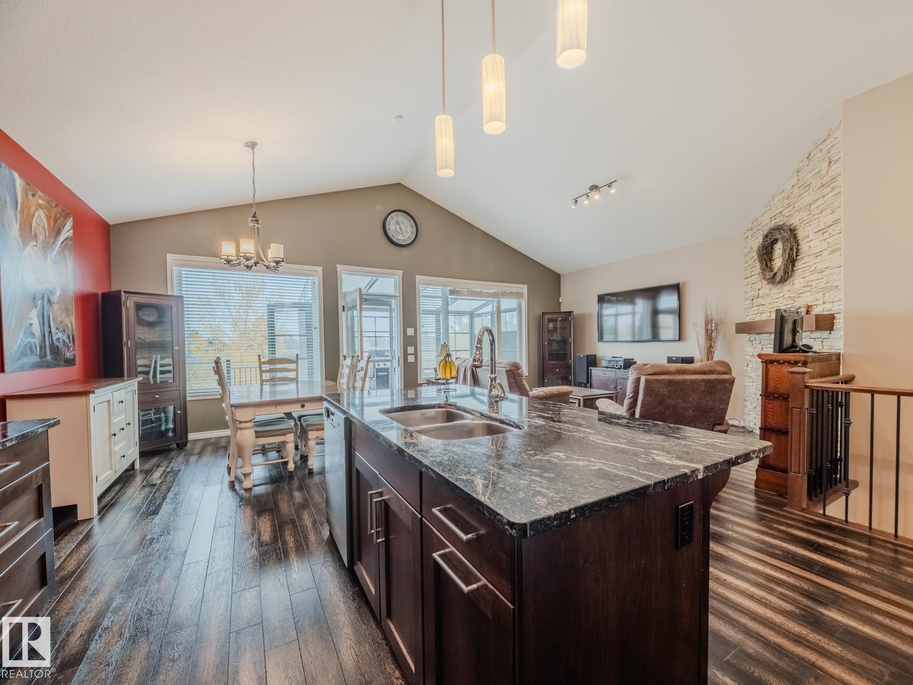 172 Mcdowell Wynd, Meadowview Park, Leduc 