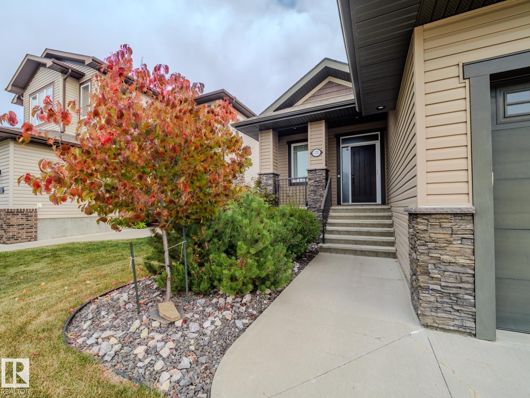 Photo 2 at 172 Mcdowell Wynd, Meadowview Park, Leduc