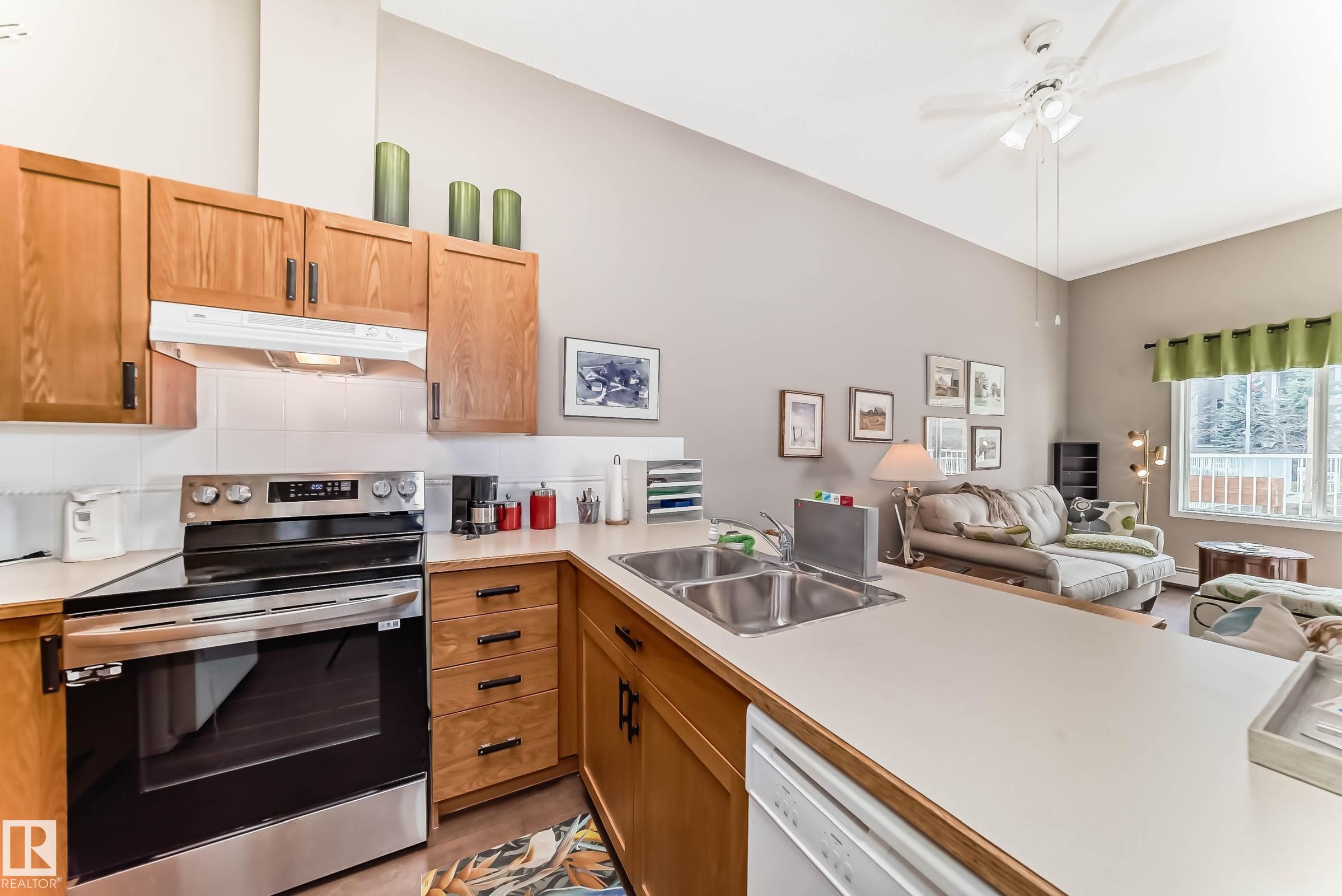 Photo 4 at 134 - 78 Mckenney Avenue, Mission, St. Albert