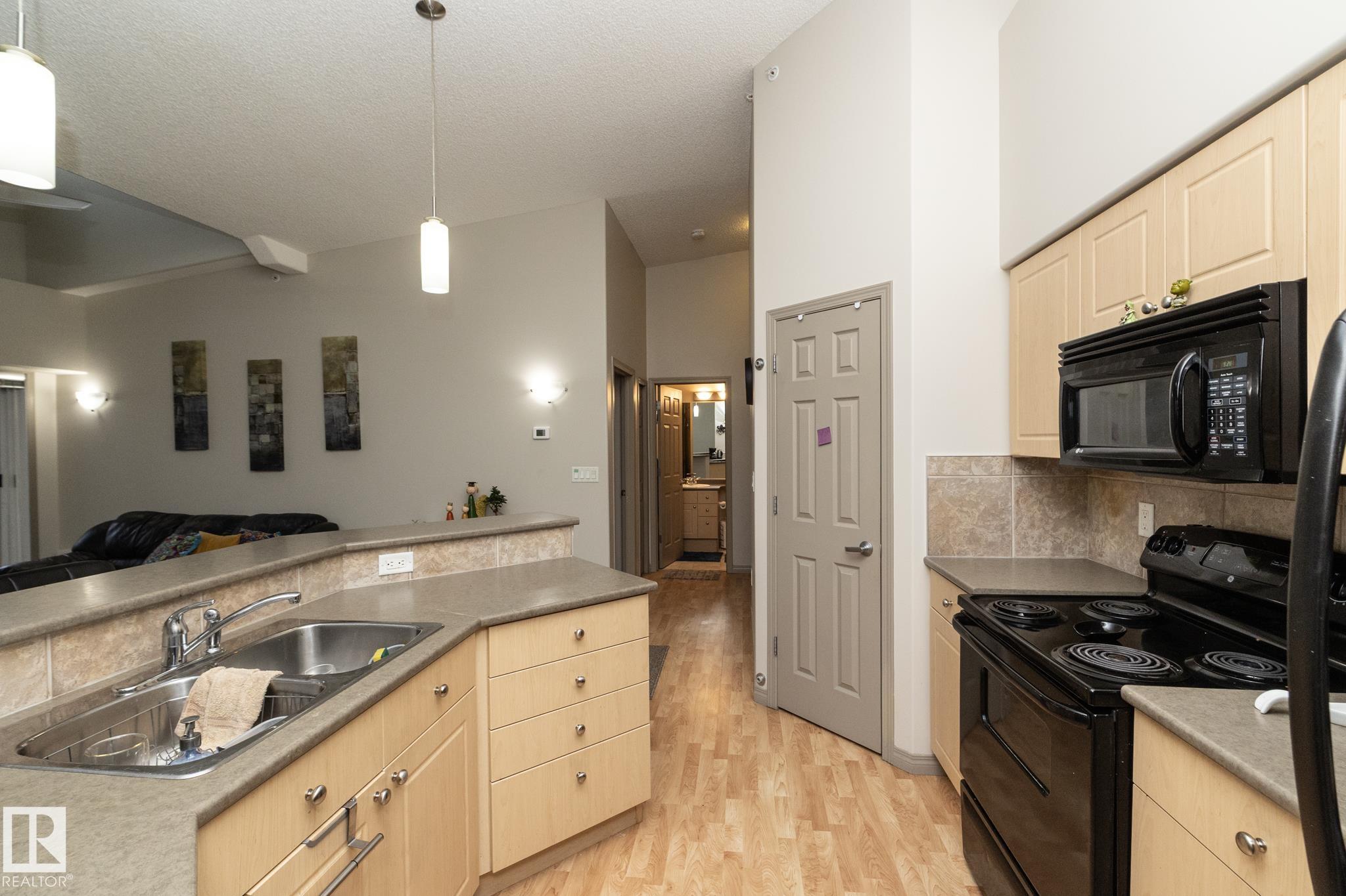 Photo 13 at 407 - 5280 Terwillegar Boulevard NW, Terwillegar Towne, Edmonton