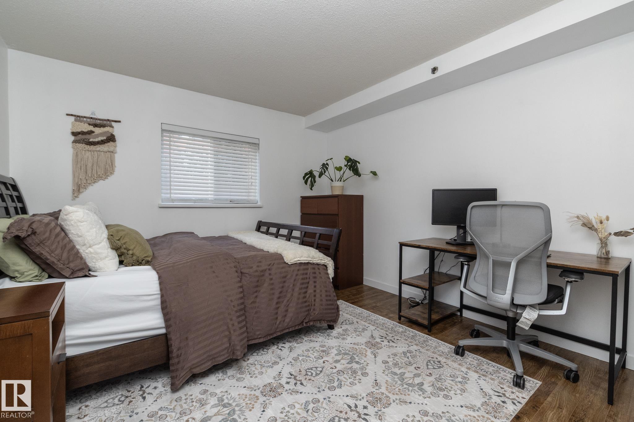 Photo 13 at 205 - 10130 114 Street NW, Wîhkwêntôwin, Edmonton