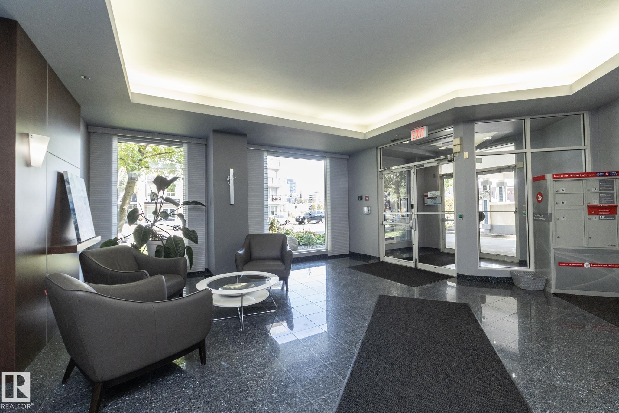 Photo 4 at 205 - 10130 114 Street NW, Wîhkwêntôwin, Edmonton
