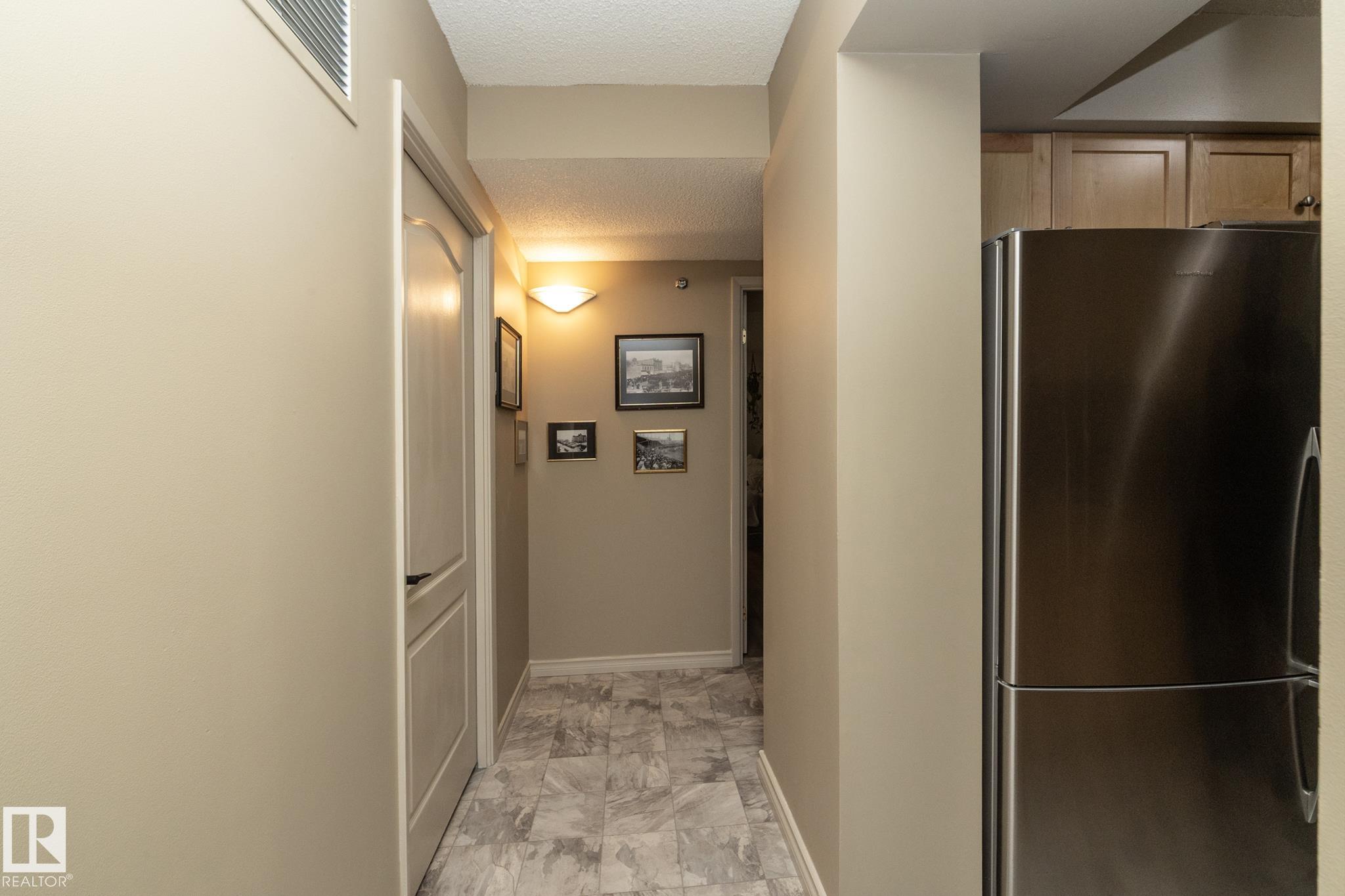 Photo 10 at 205 - 10130 114 Street NW, Wîhkwêntôwin, Edmonton