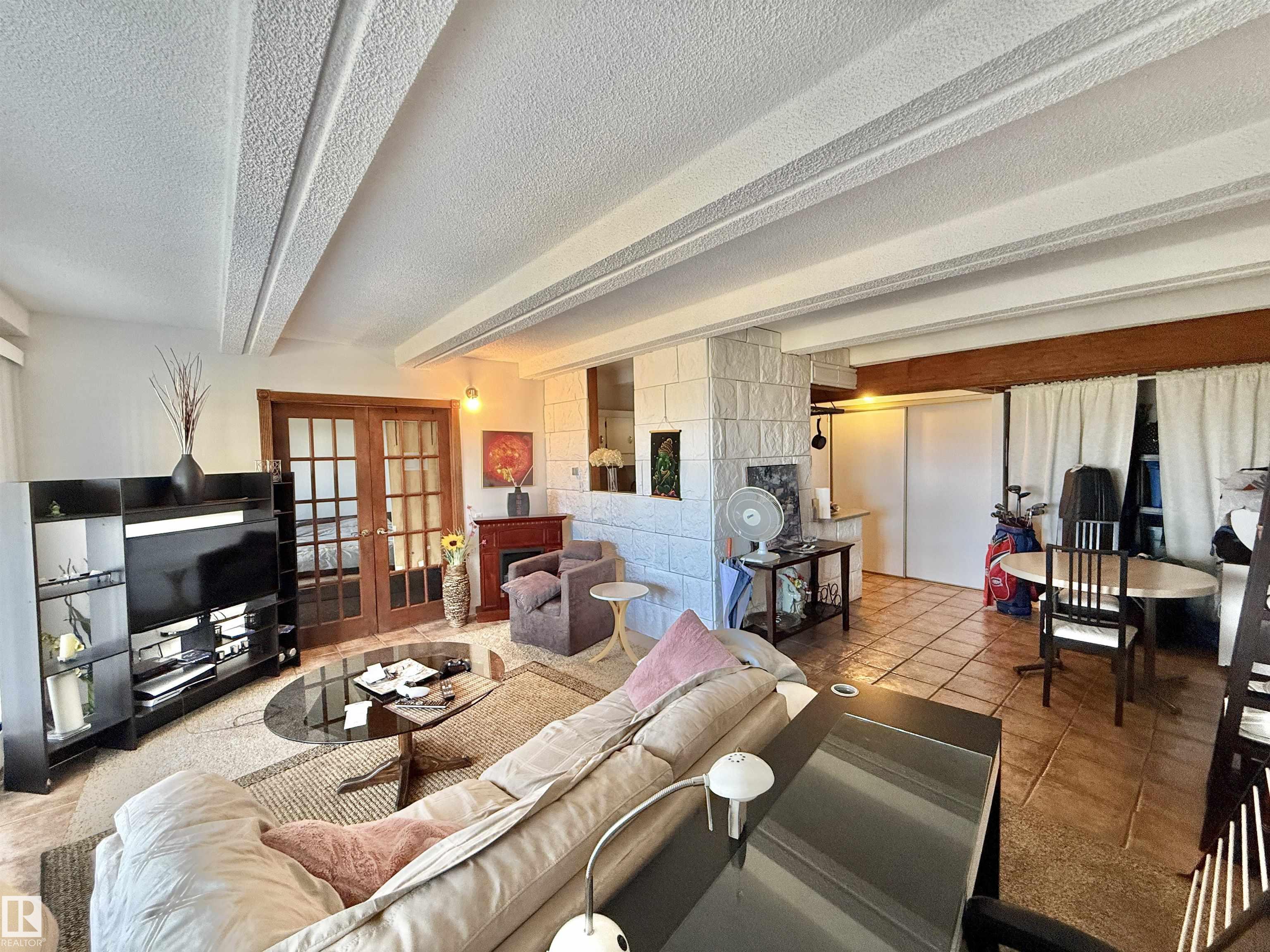 Photo 24 at 712 - 9918 101 Street NW, Downtown, Edmonton