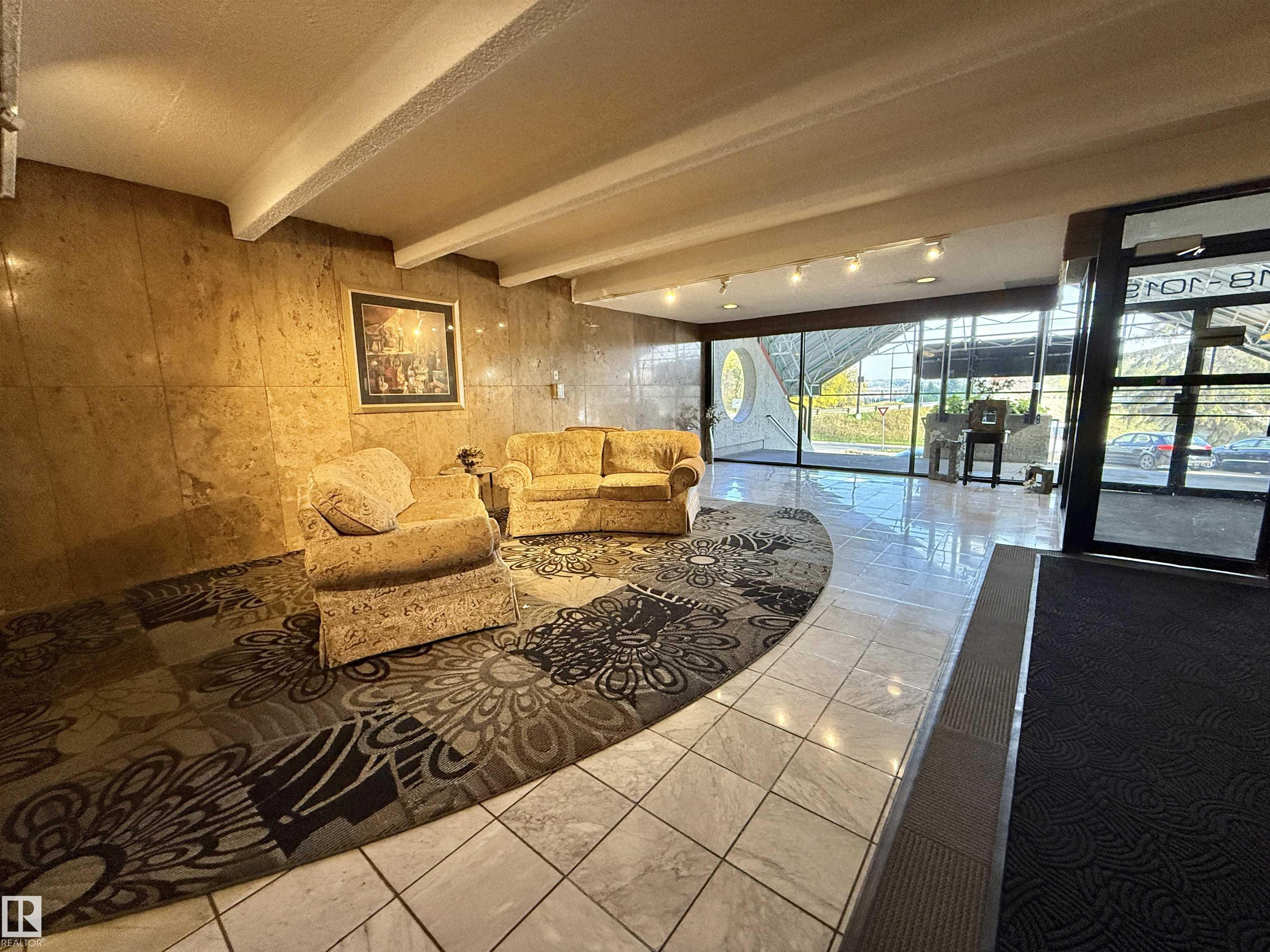 Photo 4 at 712 - 9918 101 Street NW, Downtown, Edmonton