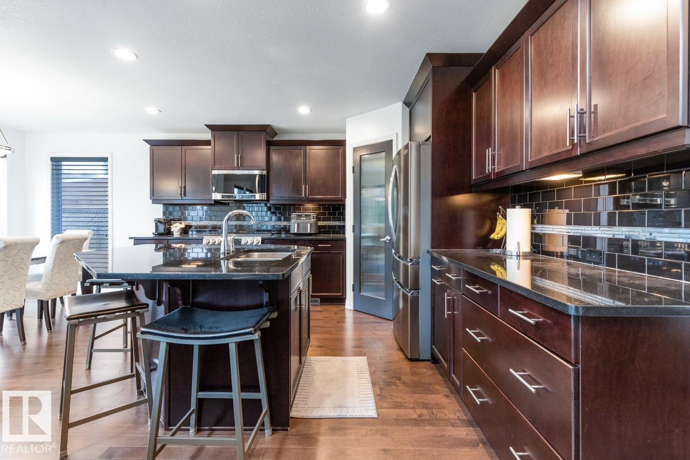 Photo 5 at 7243 Essex Way, Emerald Hills, Sherwood Park