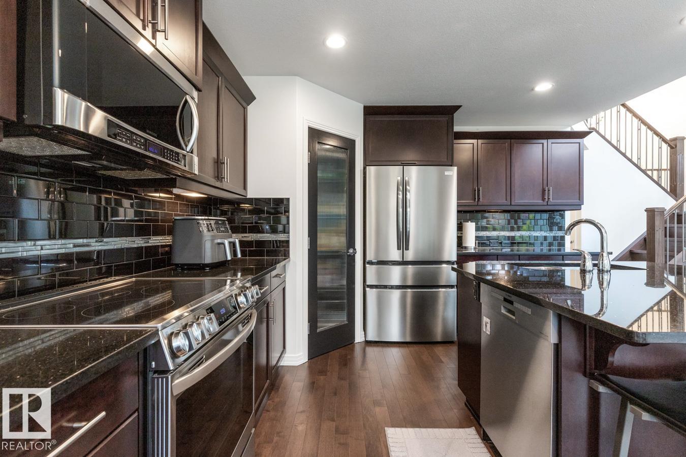Photo 8 at 7243 Essex Way, Emerald Hills, Sherwood Park