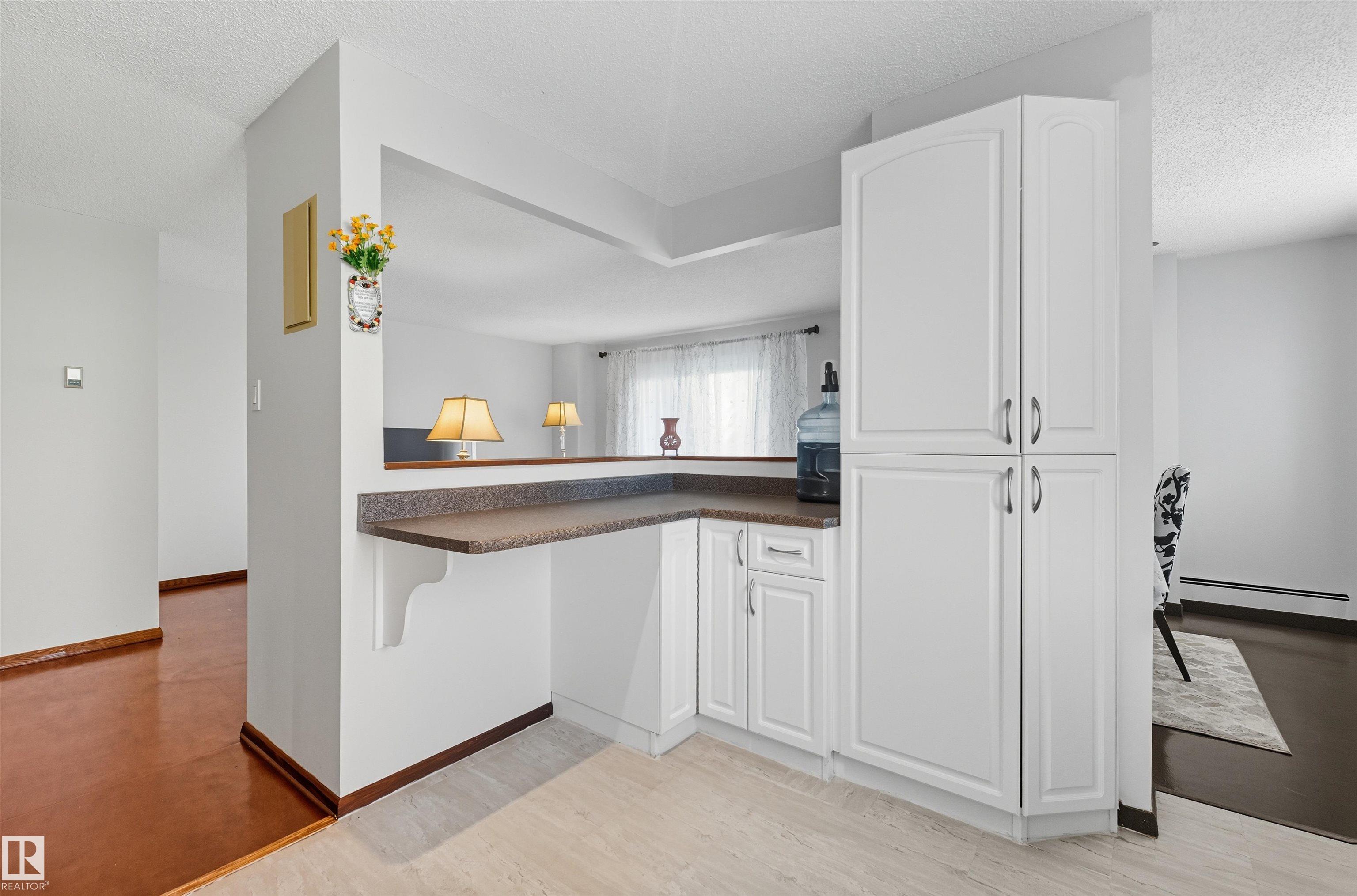 Photo 34 at 602 - 9929 113 Street NW, Wîhkwêntôwin, Edmonton