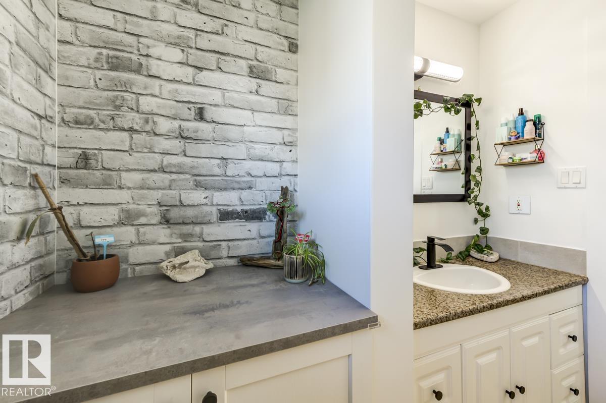 Photo 24 at 67 Corinthia Drive, Corinthia Park, Leduc