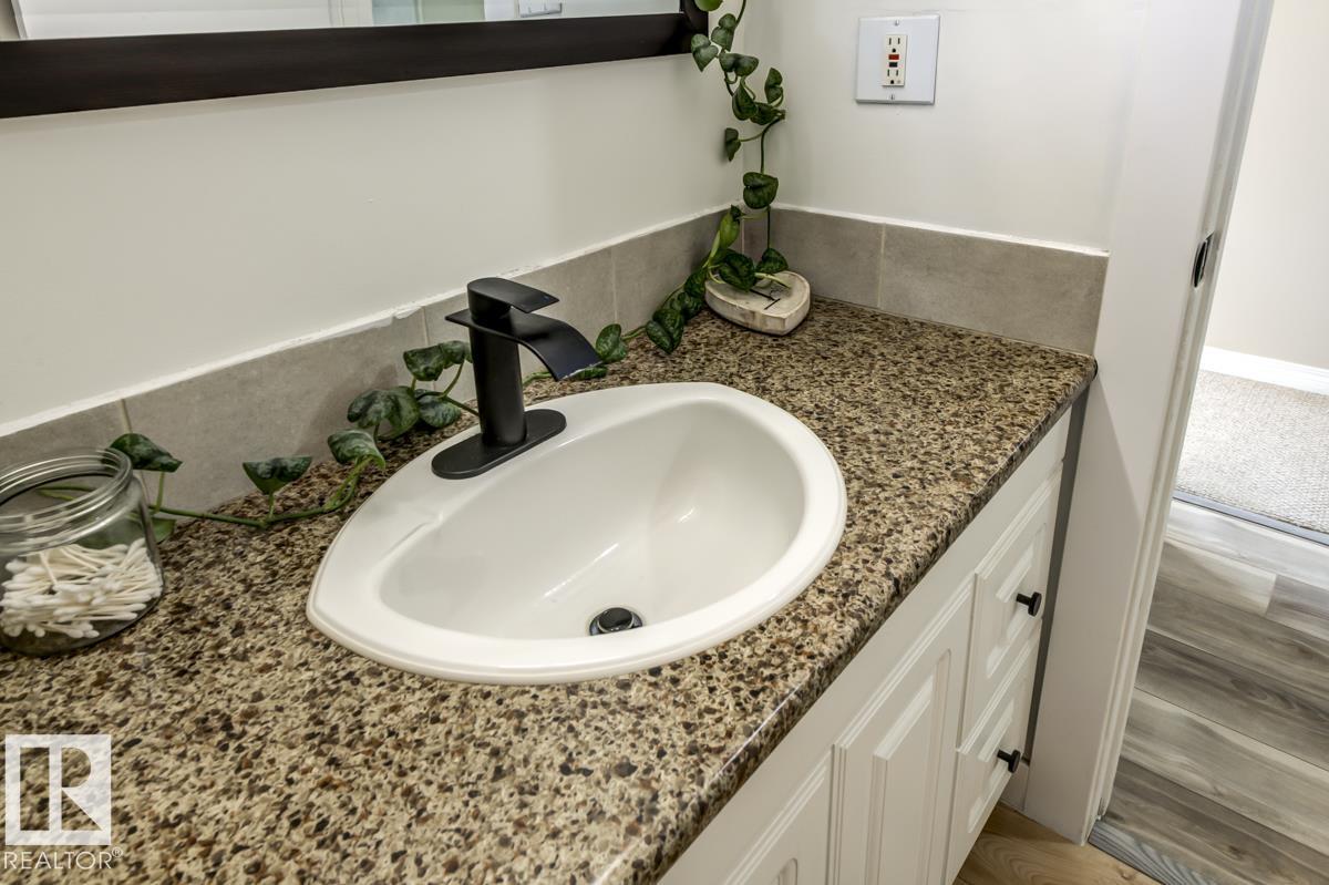 Photo 25 at 67 Corinthia Drive, Corinthia Park, Leduc