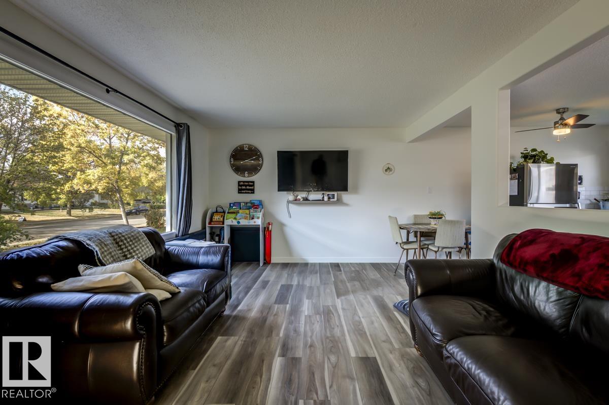 Photo 5 at 67 Corinthia Drive, Corinthia Park, Leduc