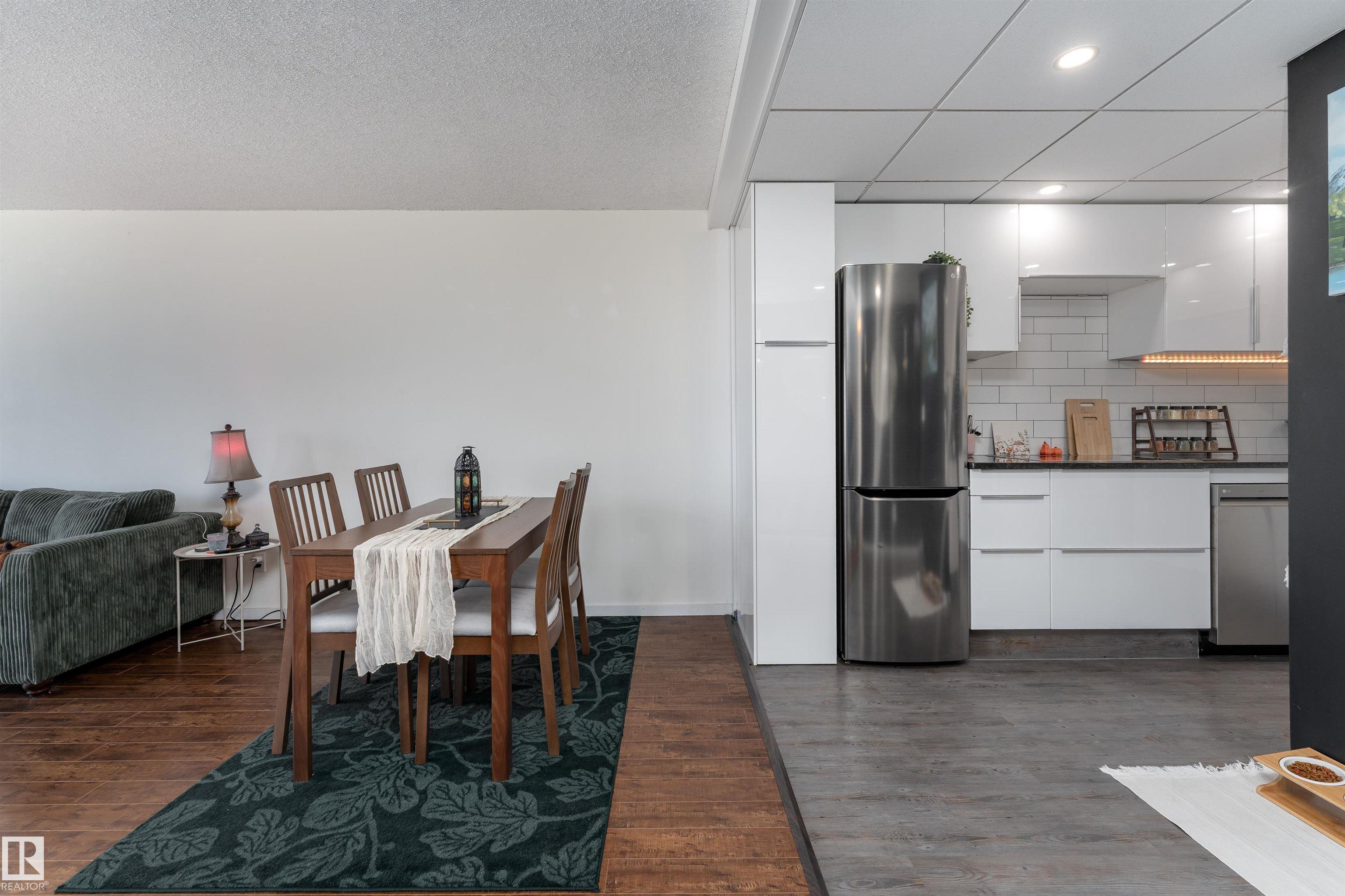 Photo 8 at 508 - 10045 117 Street NW, Wîhkwêntôwin, Edmonton