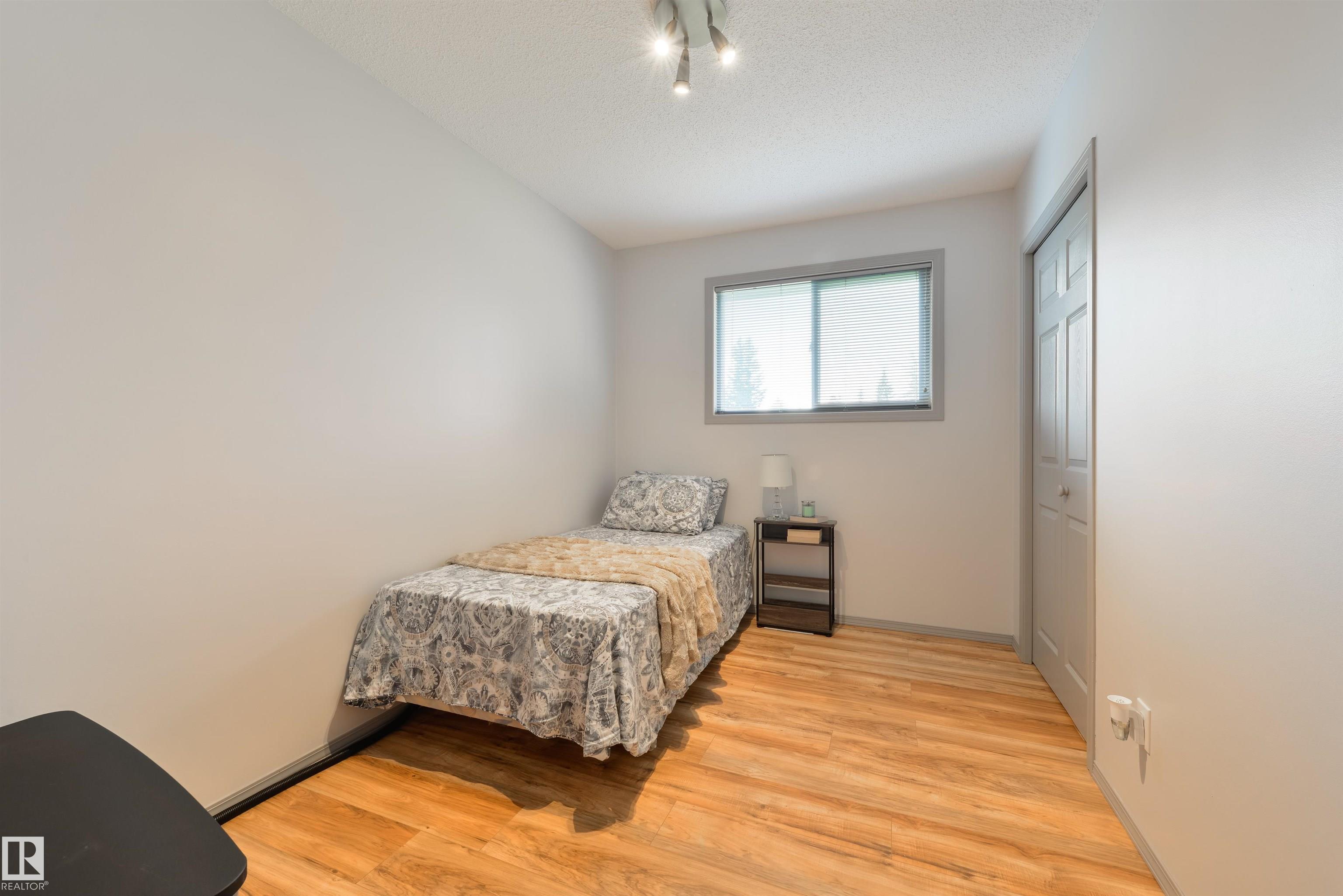 Photo 15 at 10524 35 Avenue NW, Duggan, Edmonton