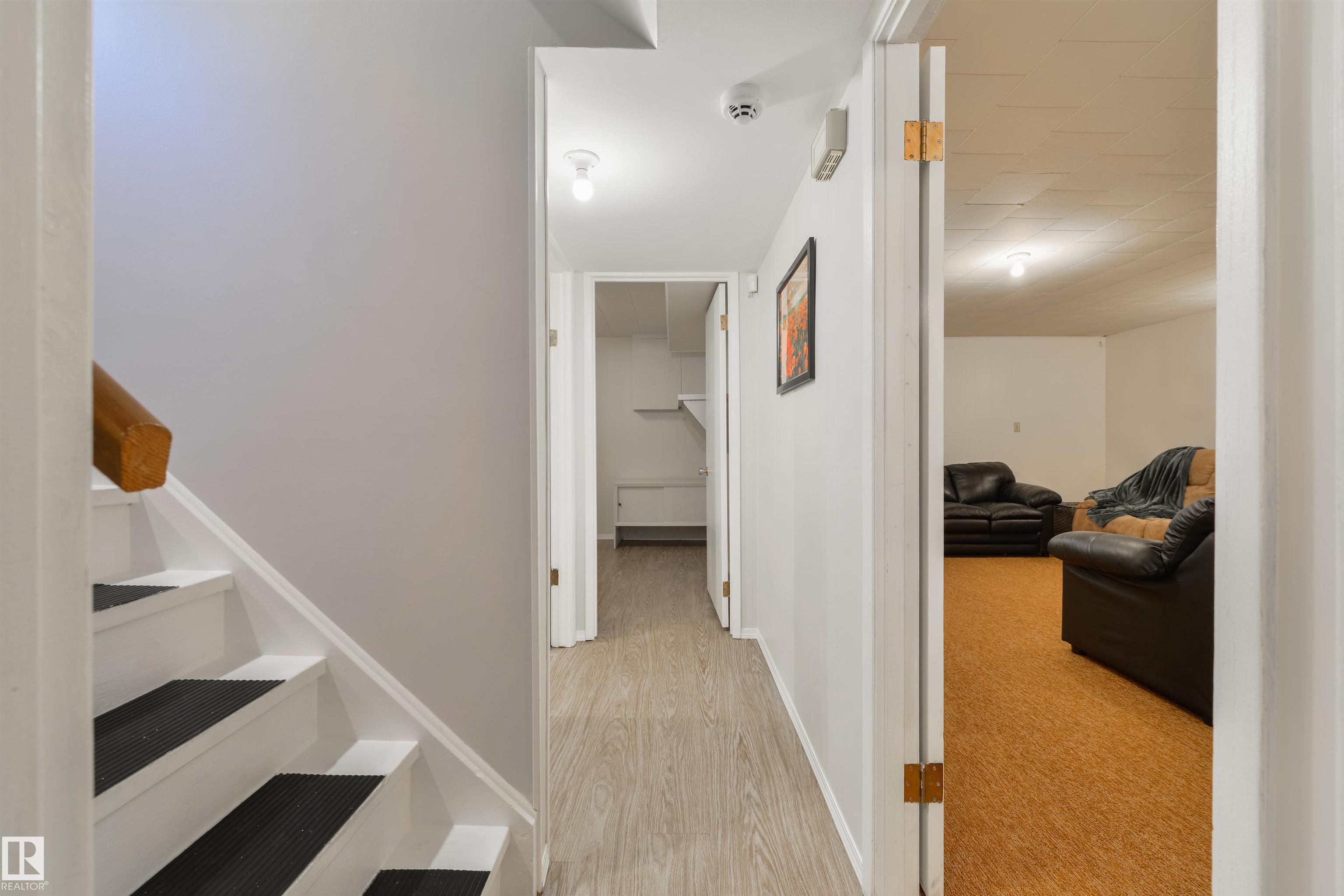 Photo 21 at 10524 35 Avenue NW, Duggan, Edmonton