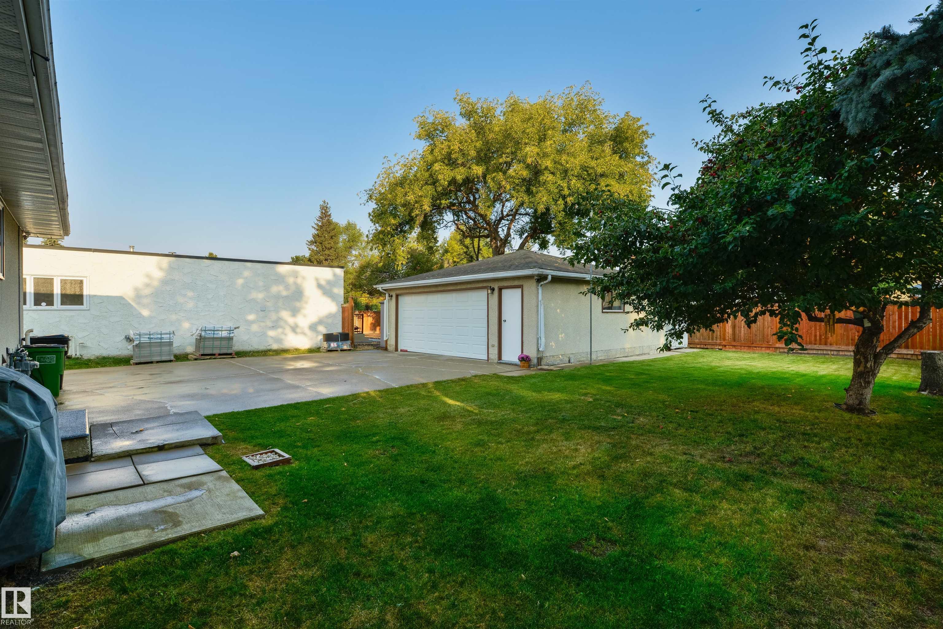 Photo 33 at 10524 35 Avenue NW, Duggan, Edmonton