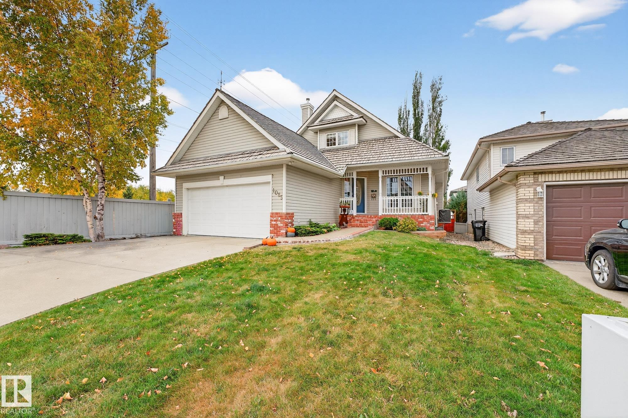 Photo 2 at 1085 Carter Crest Road NW, Carter Crest, Edmonton