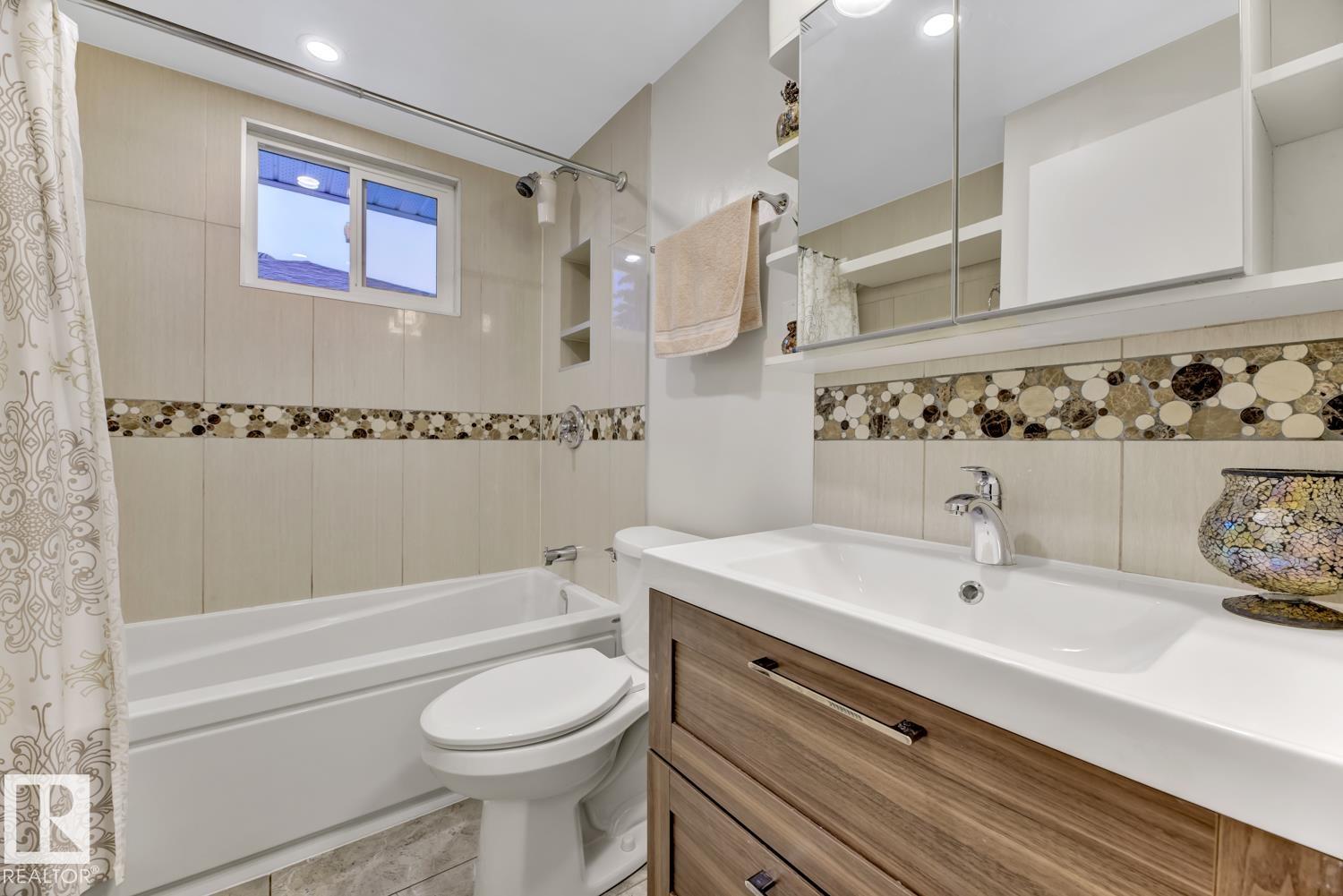Photo 22 at 10636 79 Street NW, Forest Heights, Edmonton