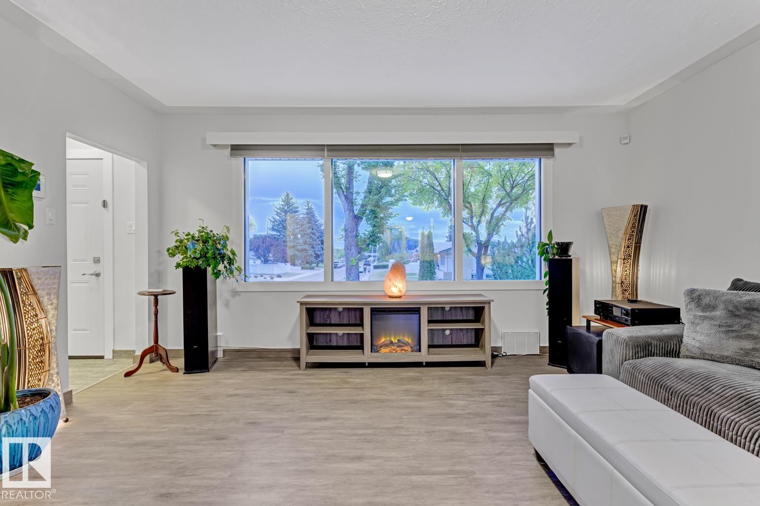 Photo 7 at 10636 79 Street NW, Forest Heights, Edmonton