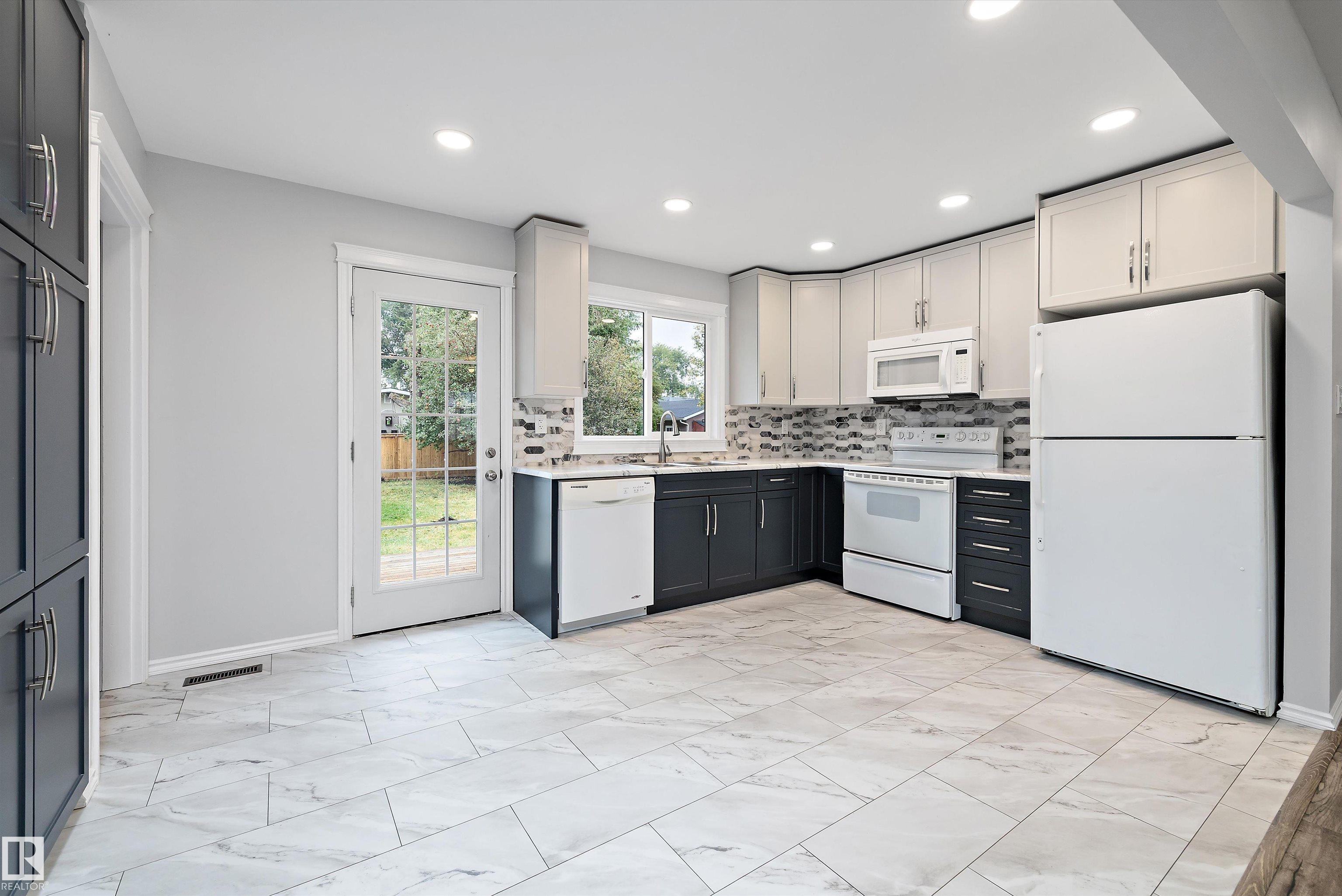 Photo 12 at 1032 Mony Penny Crescent, Westboro, Sherwood Park