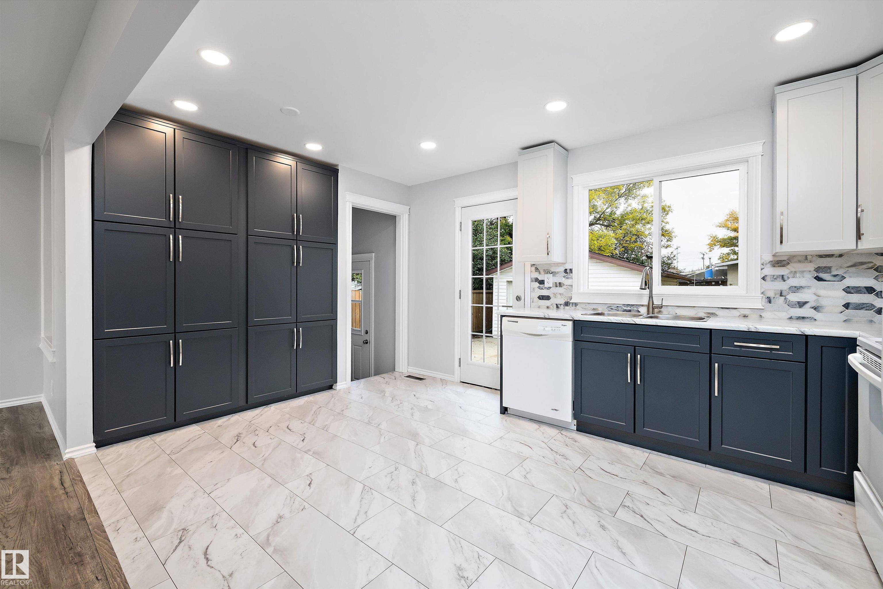 Photo 13 at 1032 Mony Penny Crescent, Westboro, Sherwood Park