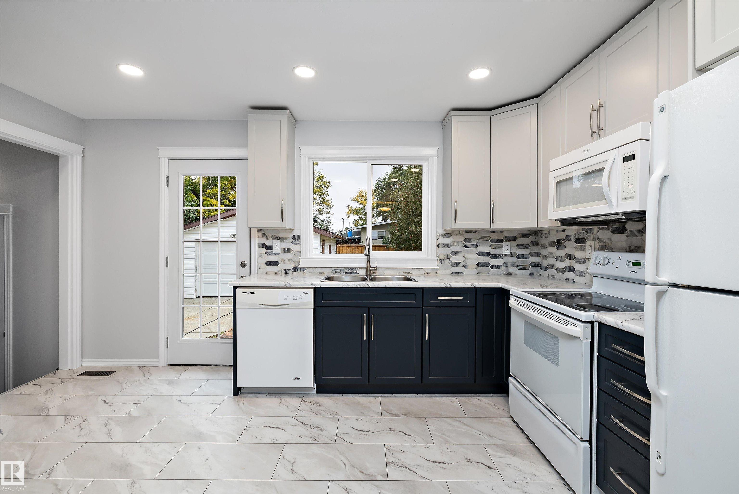Photo 17 at 1032 Mony Penny Crescent, Westboro, Sherwood Park