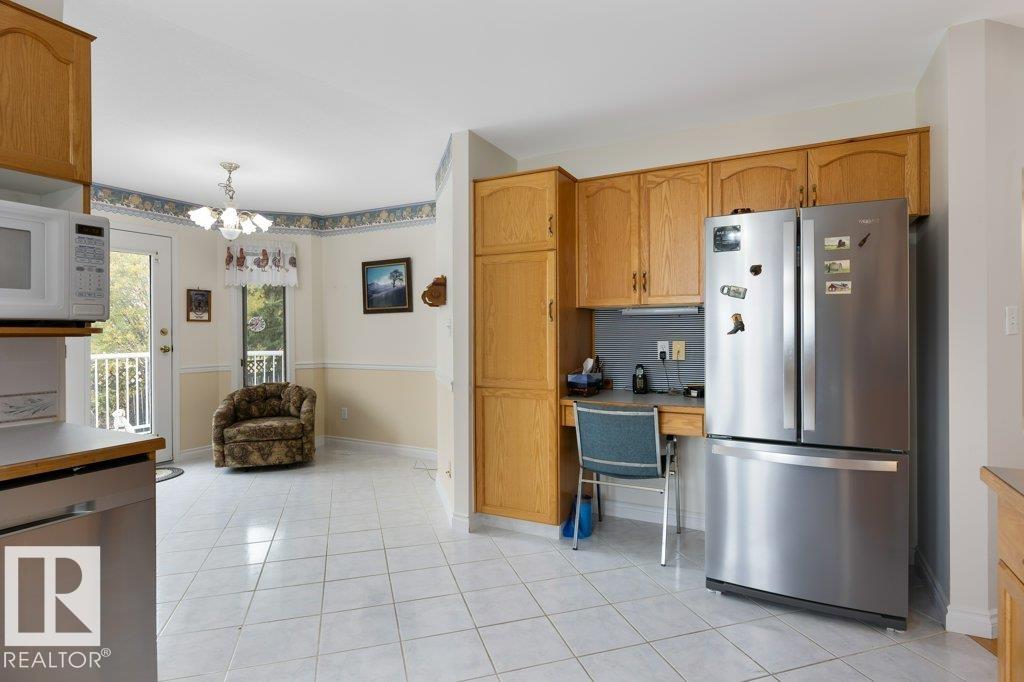 Photo 13 at 405 Grandin Drive, Morinville
