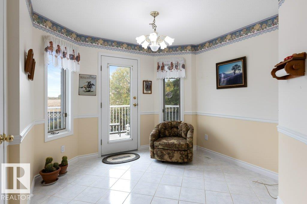Photo 14 at 405 Grandin Drive, Morinville