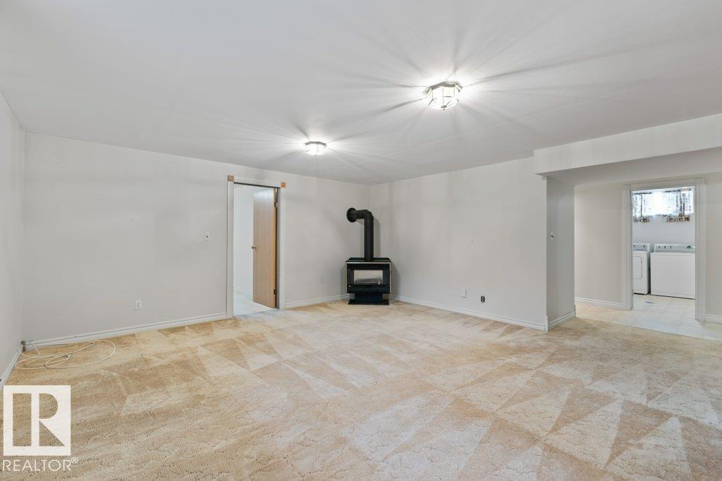 Photo 23 at 405 Grandin Drive, Morinville