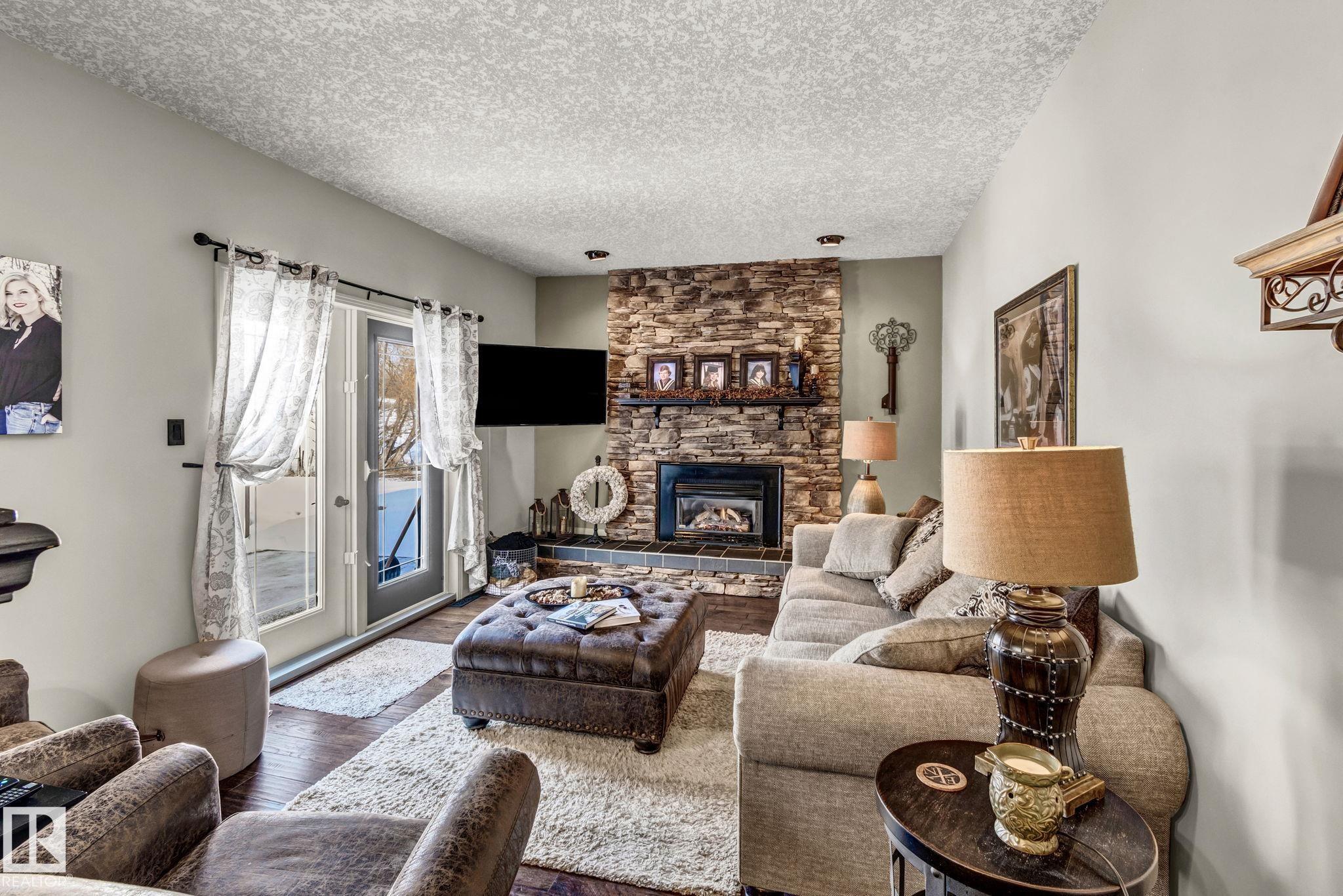Photo 9 at 14-54006 Rge Rd 274, Panorama Heights, Rural Parkland County