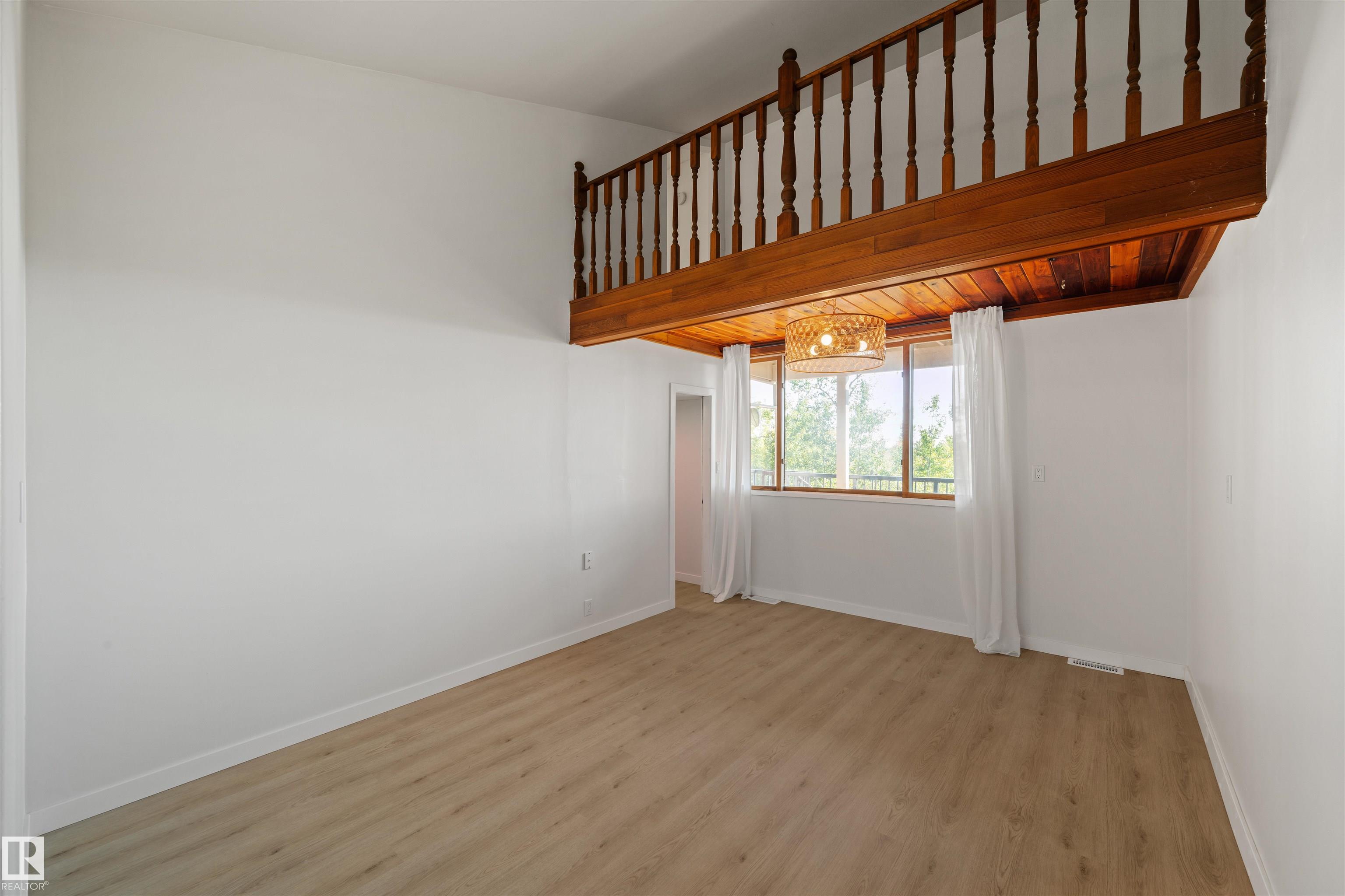 Photo 4 at 51380 Rge Road 205, Hastings Lake, Rural Strathcona County