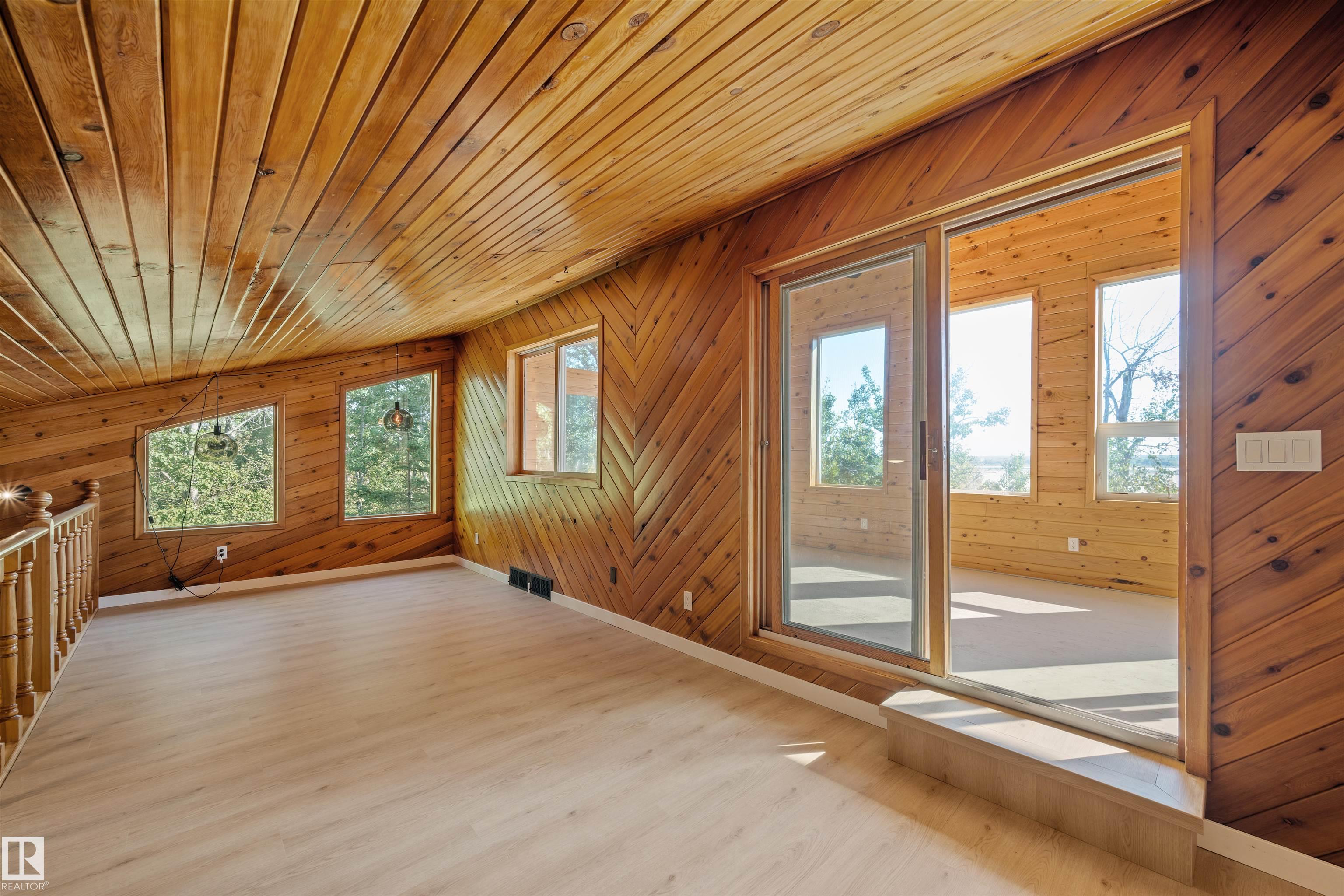 Photo 31 at 51380 Rge Road 205, Hastings Lake, Rural Strathcona County