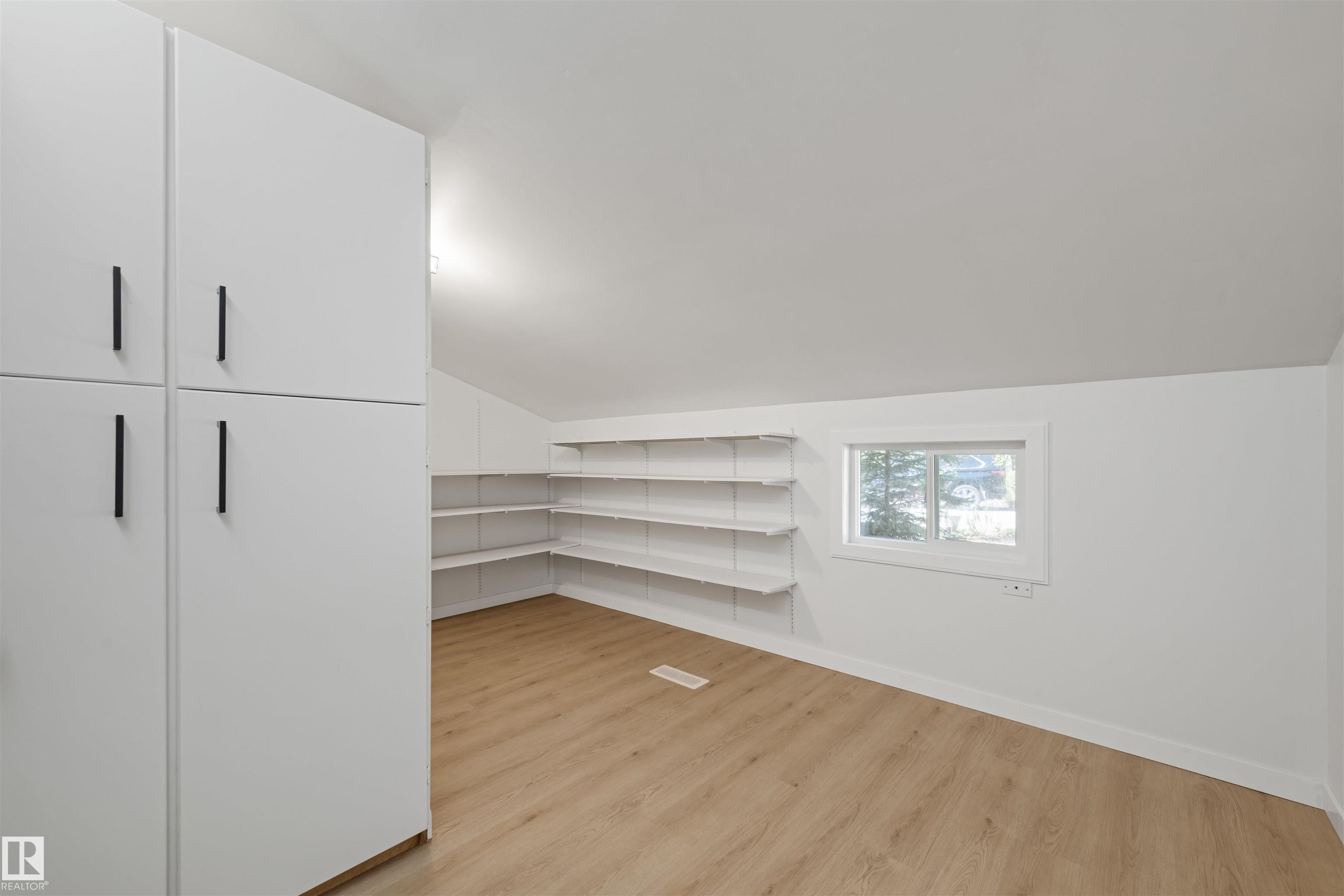 Photo 6 at 51380 Rge Road 205, Hastings Lake, Rural Strathcona County