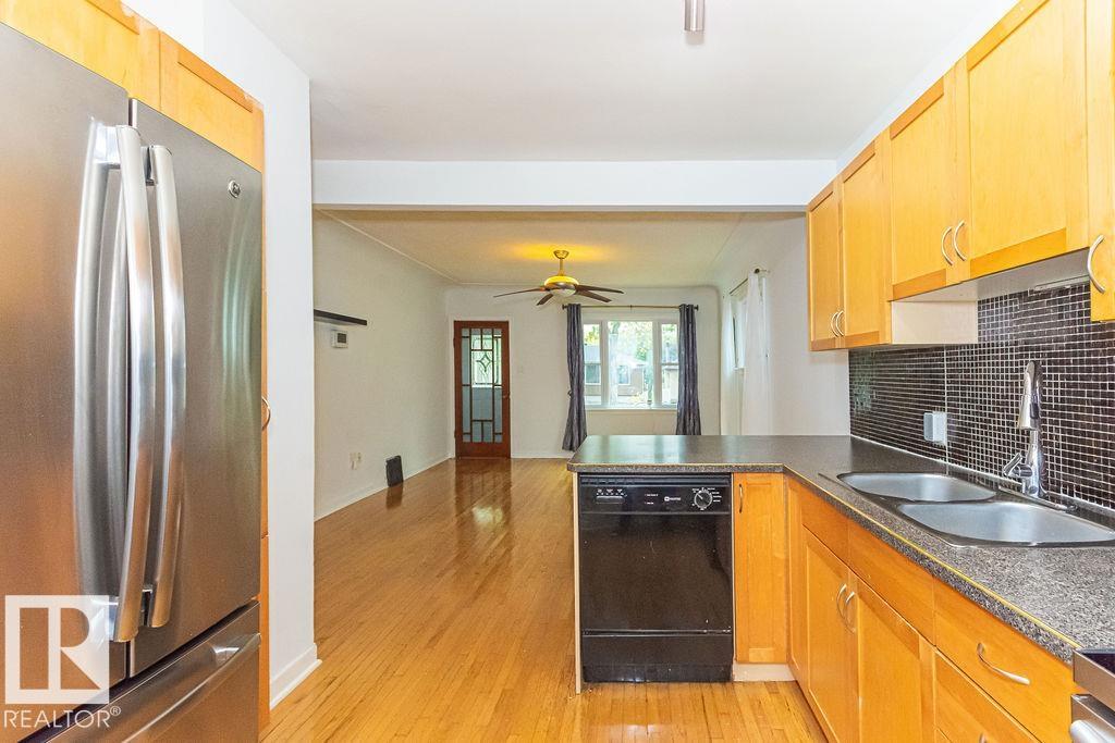 Photo 20 at 12410 90 Street NW, Delton, Edmonton