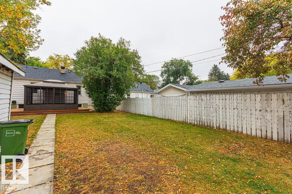 Photo 9 at 12410 90 Street NW, Delton, Edmonton