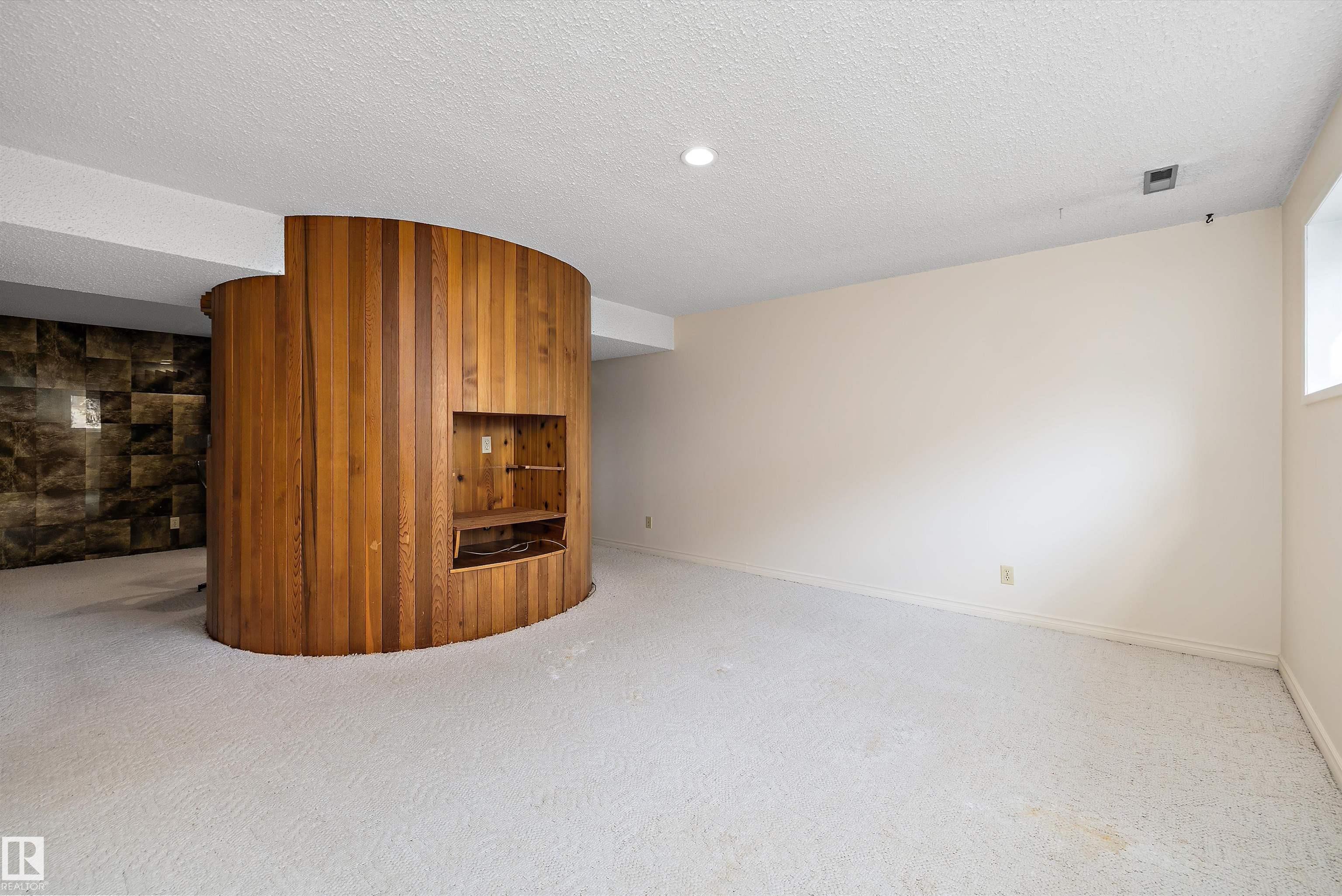 Photo 33 at 33 Afton Crescent, Akinsdale, St. Albert