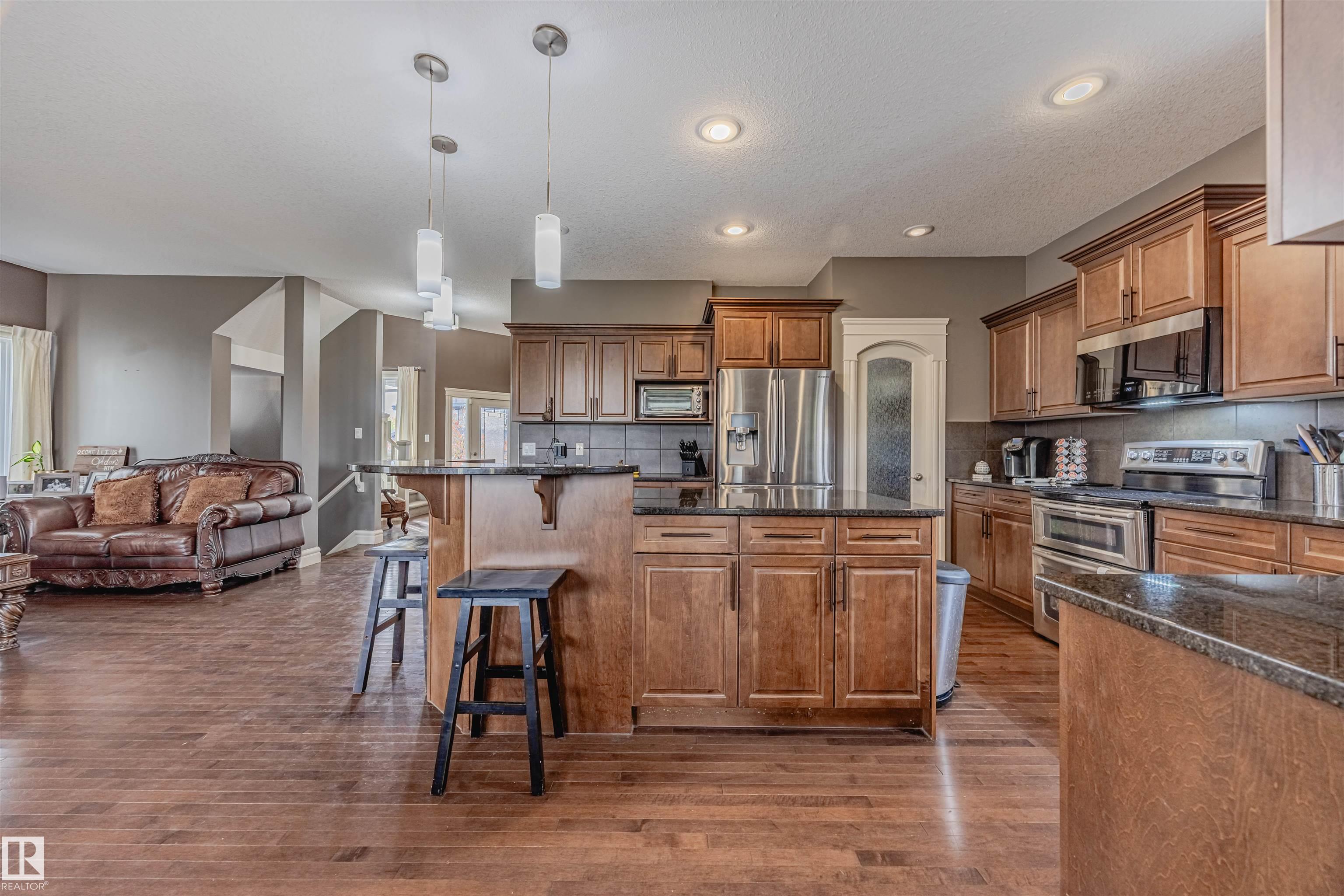Photo 22 at 3807 Gallinger Loop NW, Granville, Edmonton