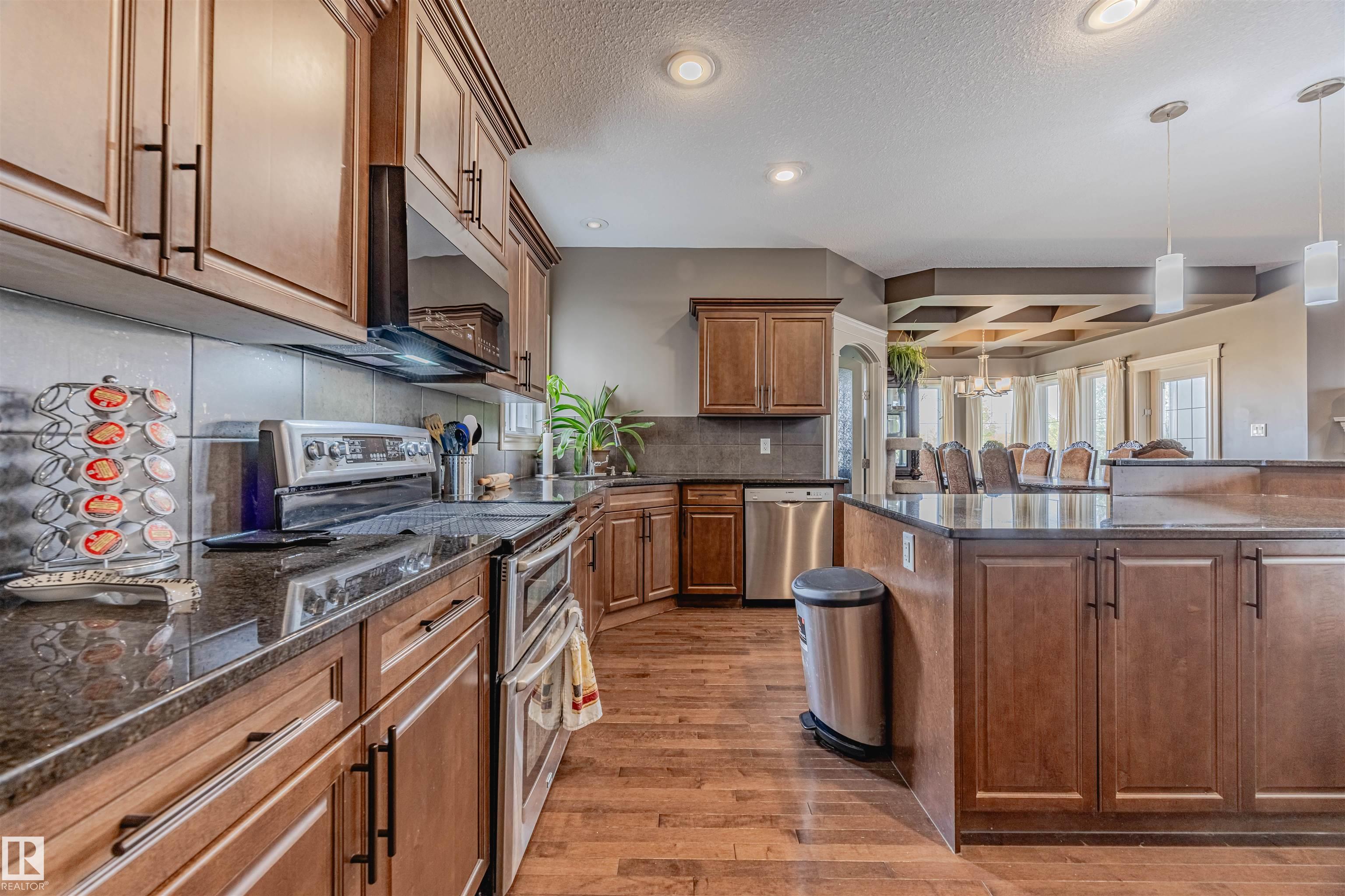 Photo 23 at 3807 Gallinger Loop NW, Granville, Edmonton