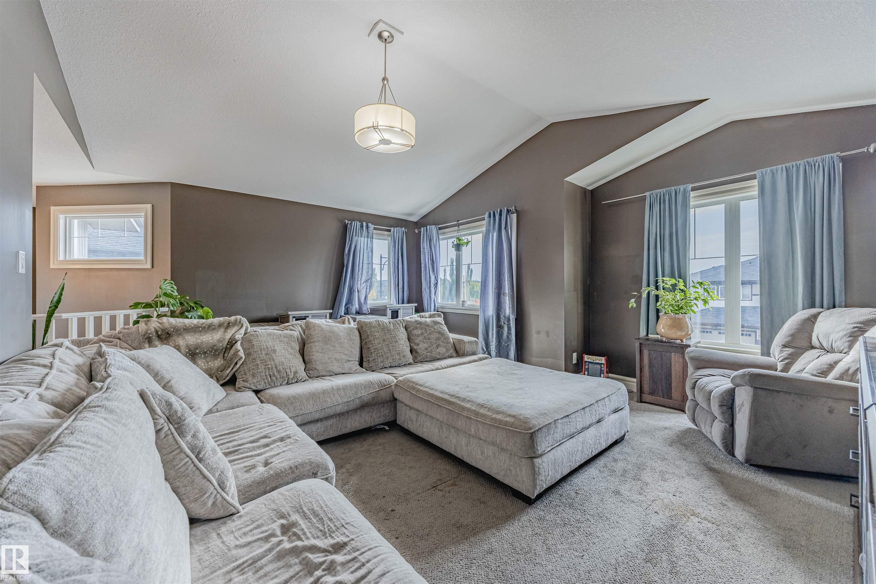 Photo 31 at 3807 Gallinger Loop NW, Granville, Edmonton