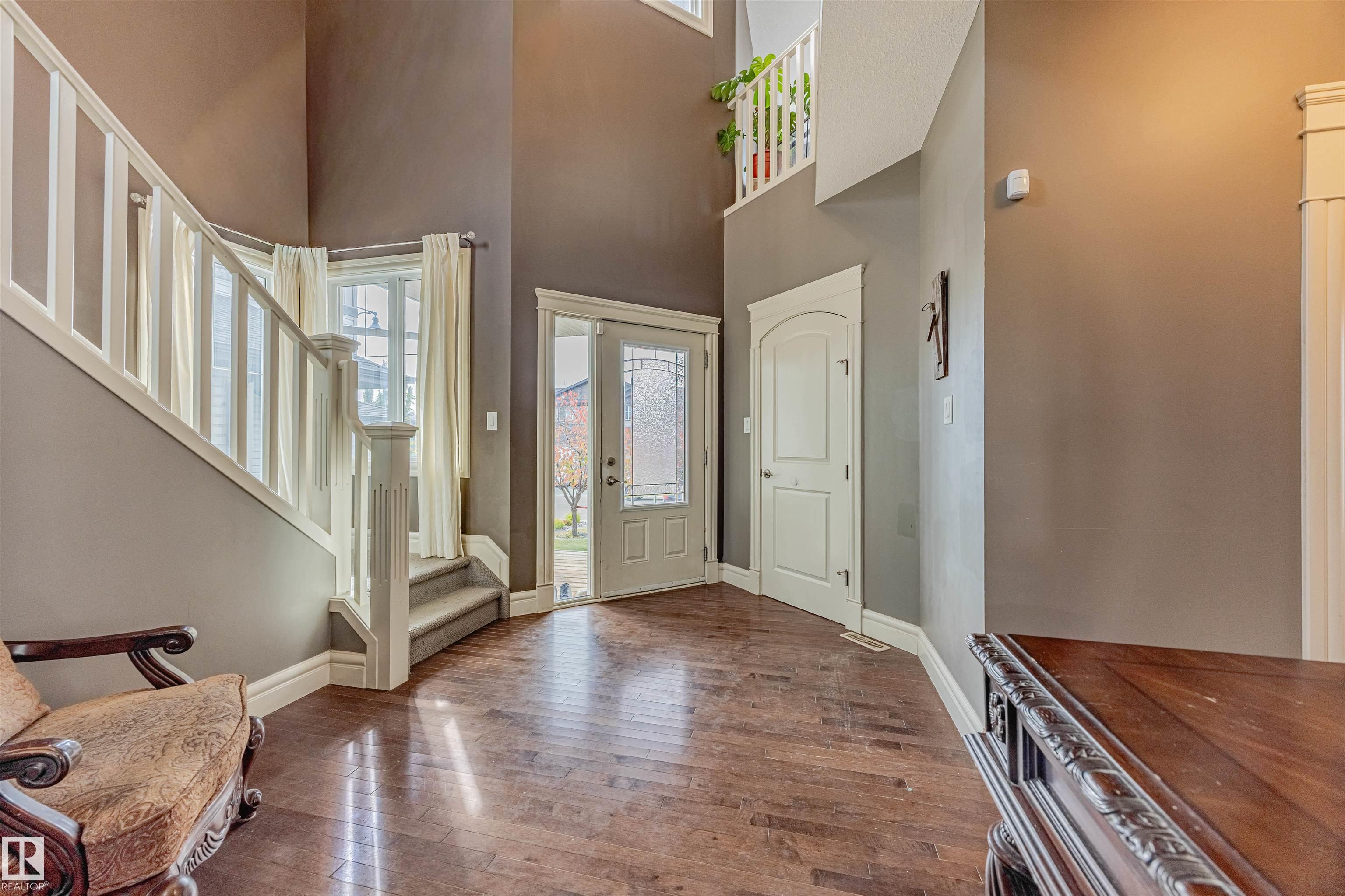Photo 5 at 3807 Gallinger Loop NW, Granville, Edmonton